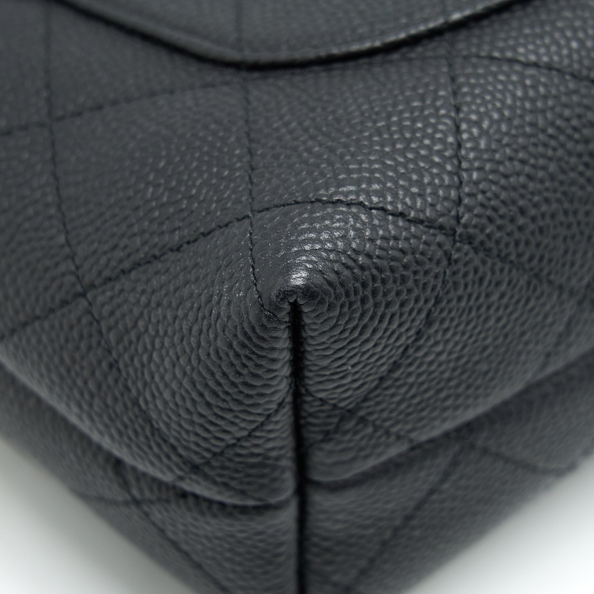 CHANEL CAVIAR QUILTED FLAP BAG WITH HANDLE AND CHAIN BLACK LGHW