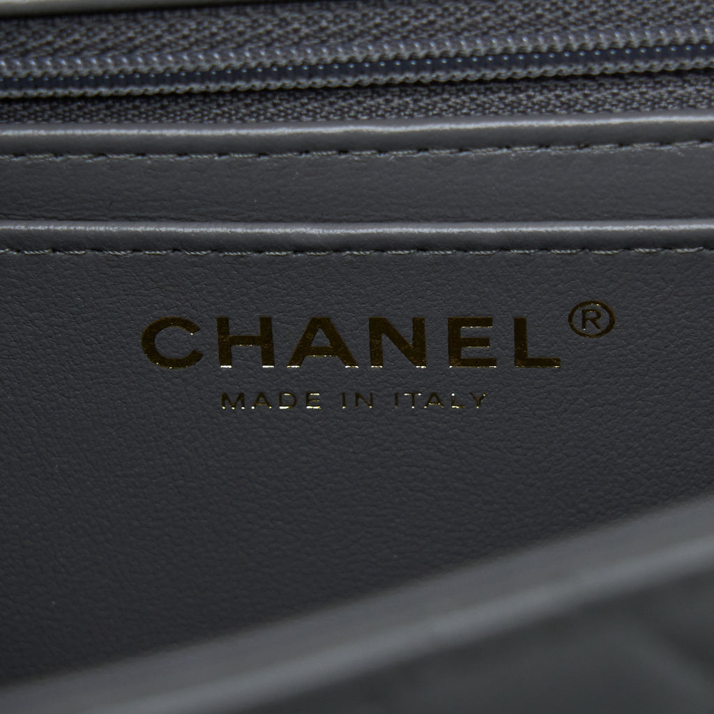 CHANEL 22A TOP HANDLE MINI RECTANGULAR FLAP BAG LAMBSKIN GREY LGHW(MICROCHIP)