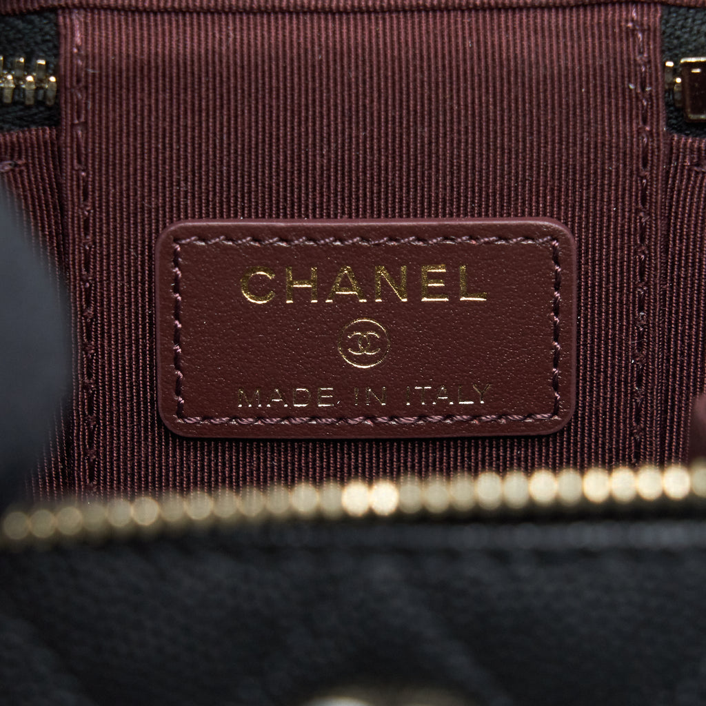 CHANEL 22C MINI VANITY WITH CHAIN BLACK CAVIAR LGHW