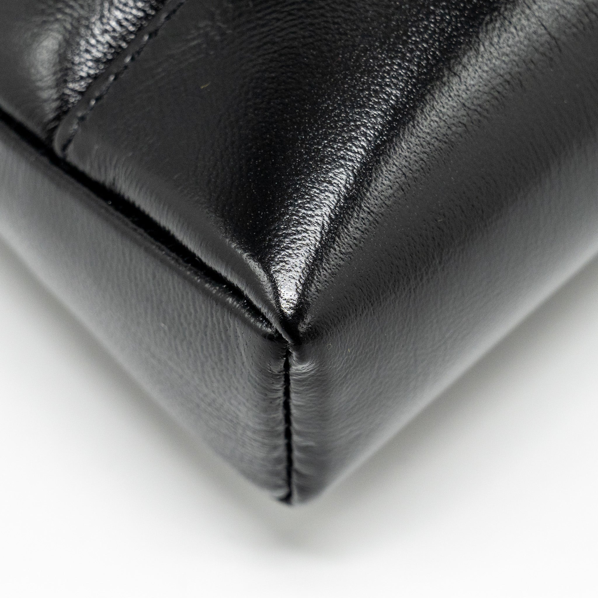 CHANEL MINI 31 CLUTCH WITH CHAIN SHINY LAMBSKIN BLACK LGHW (MICROCHIP)