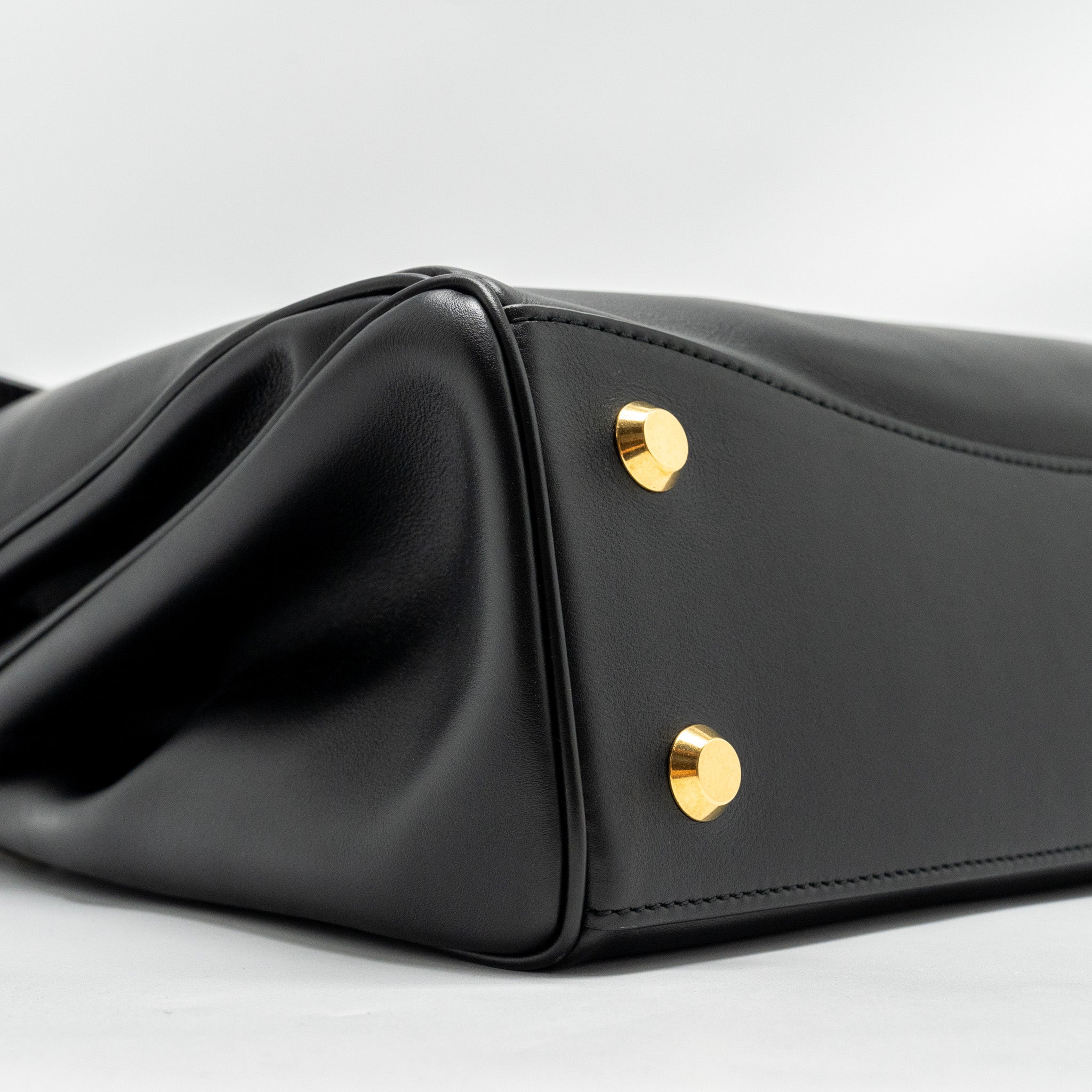 BALENCIAGA MEDIUM RODEO HANDBAG SMOOTH CALFSKIN BLACK GHW