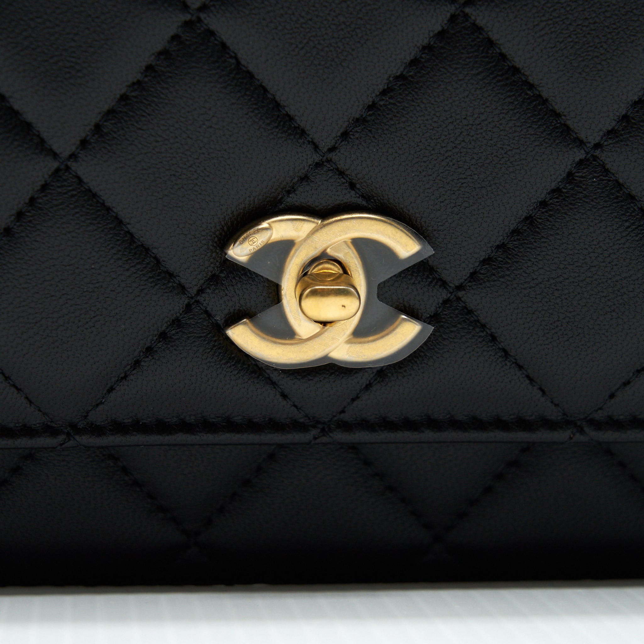 CHANEL PEARL CRUSH WALLET ON CHAIN BLACK GHW (MICRICHIP)