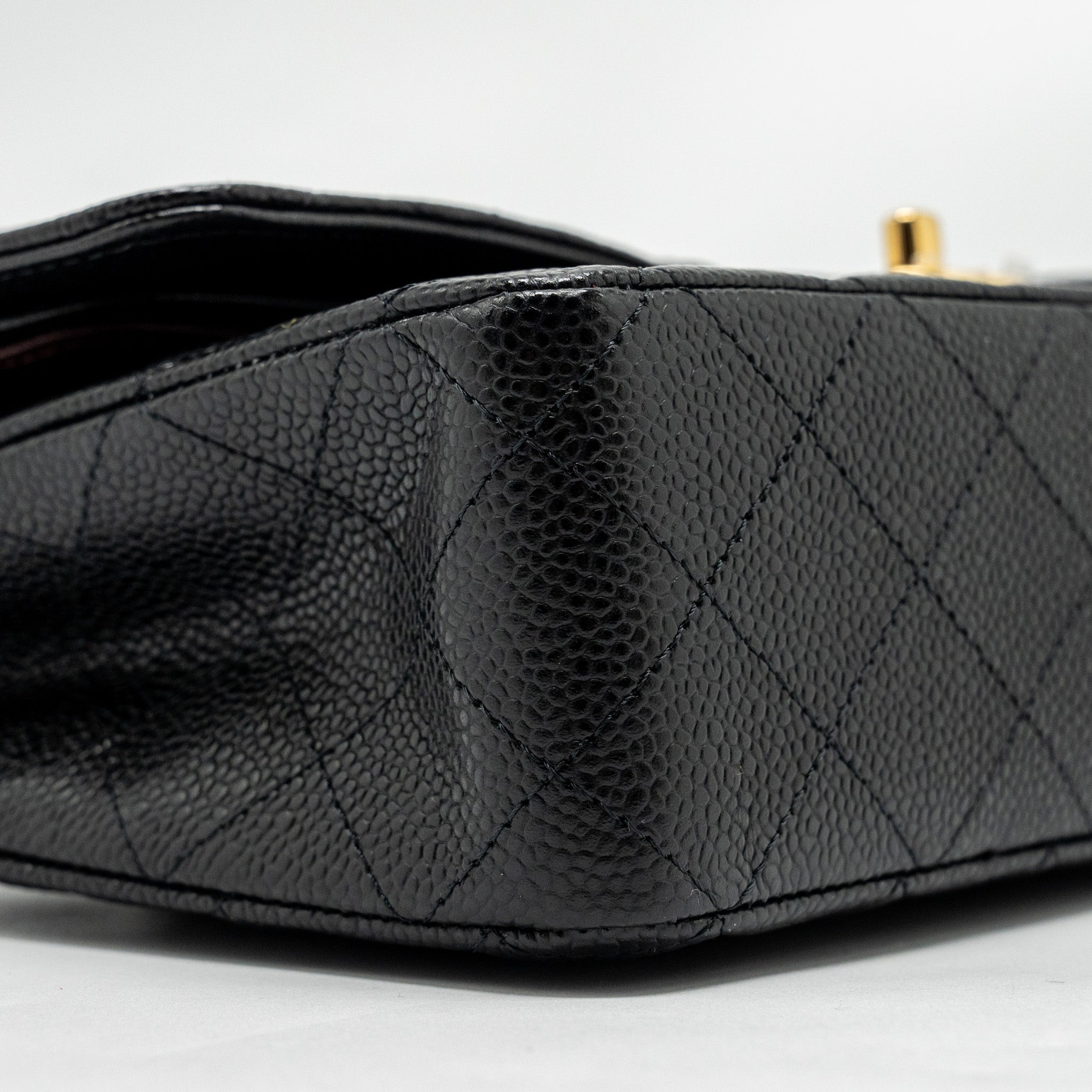 CHANEL MEDIUM CLASSIC DOUBLE FLAP BAG CAVIAR BLACK GHW (MICROCHIP)
