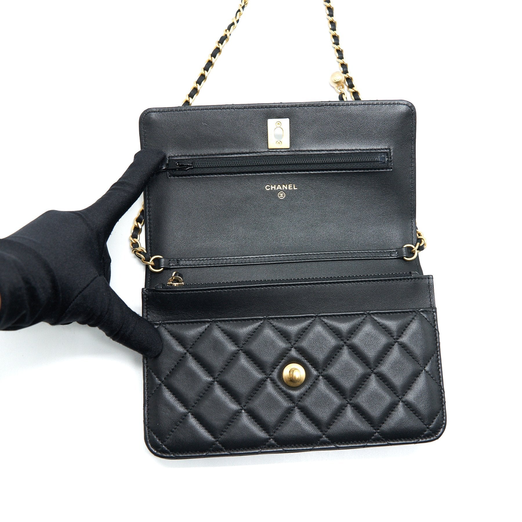 CHANEL 22C PEARL CRUSH WALLET ON CHAIN BLACK GHW (MICROCHIP)