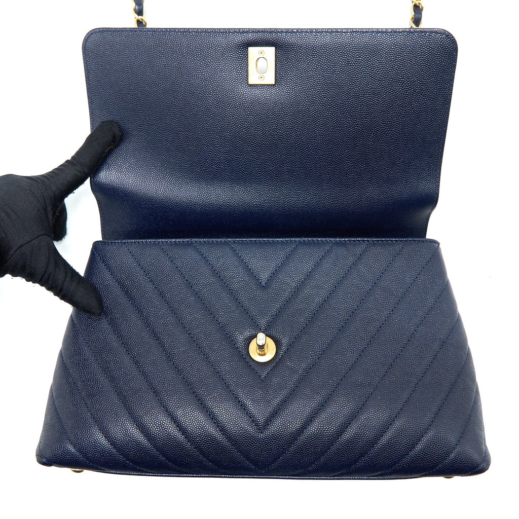 CHANEL MEDIUM CHEVRON COCO HANDLE BAG CAVIAR WITH LIZARD HANDLE NAVY BRUSHED GHW