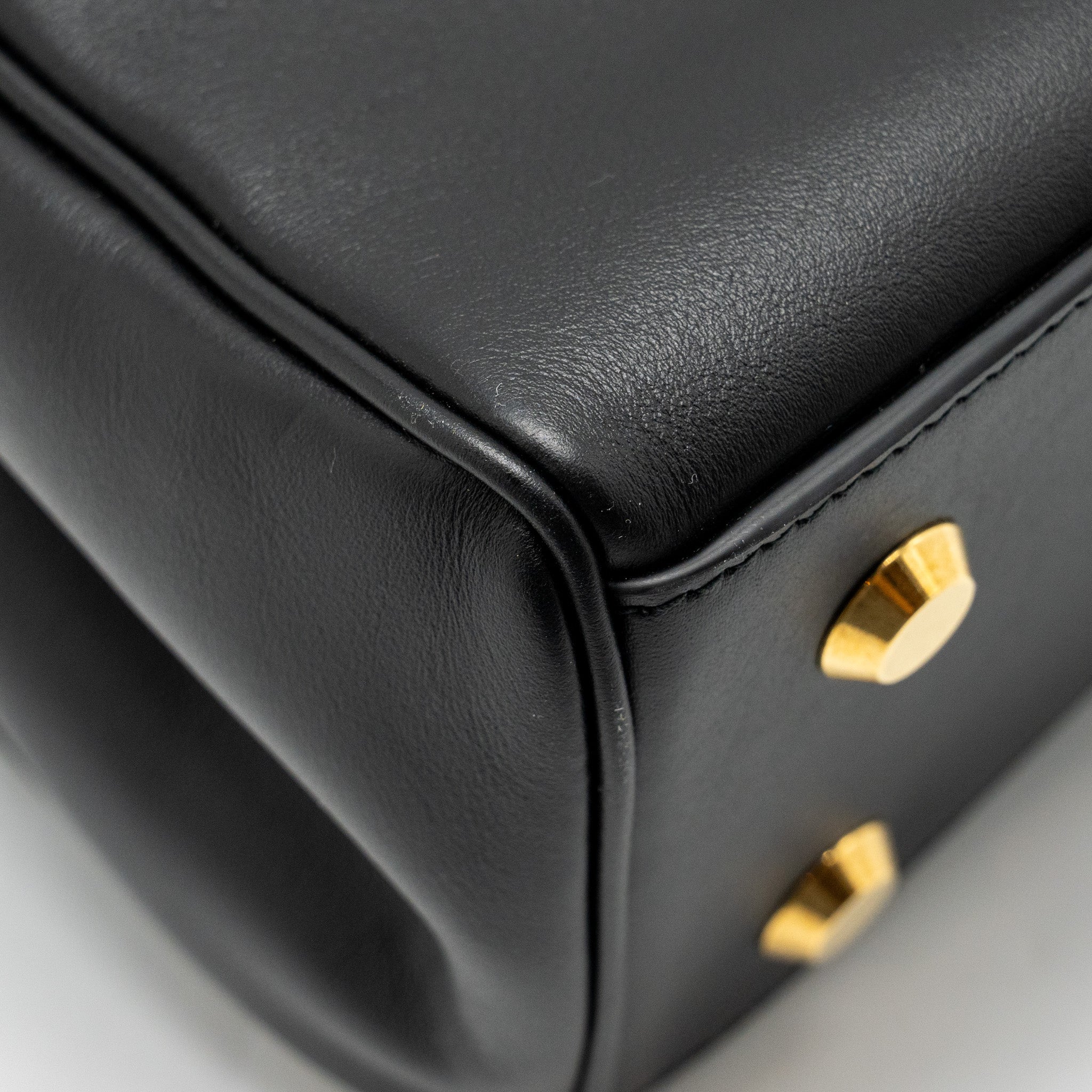 BALENCIAGA MEDIUM RODEO HANDBAG SMOOTH CALFSKIN BLACK GHW