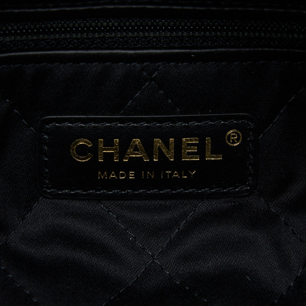 CHANEL SMALL 22 BAG WHITE LETTER SHINY CALFSKIN GHW (MICROCHIP)