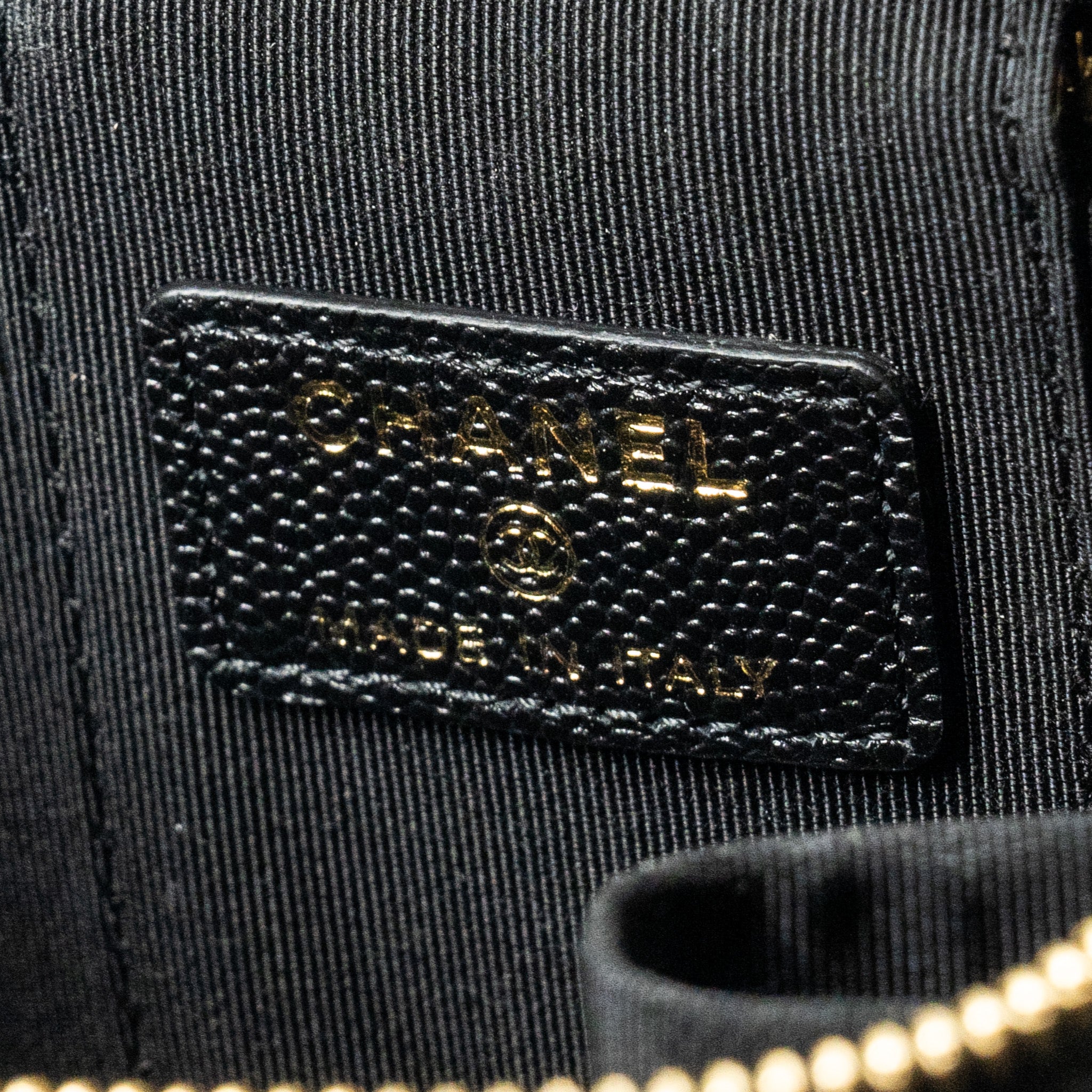 CHANEL SMALL VANITY CLUTCH WITH CHAIN CC PEARL CAVIAR BLACK LGHW