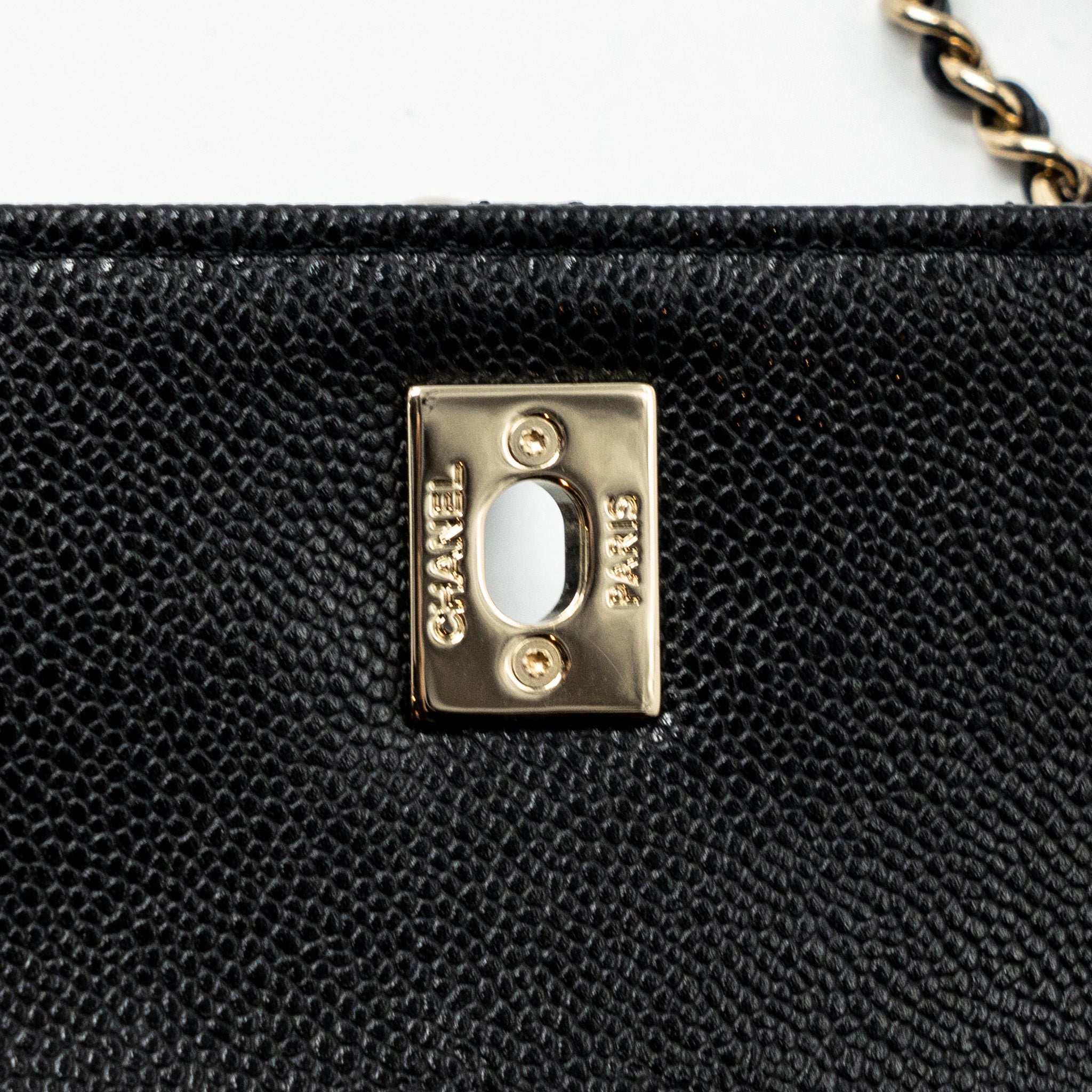 CHANEL SMALL BUSINESS AFFINITY CAVIAR BLACK LGHW (MICROCHIP)