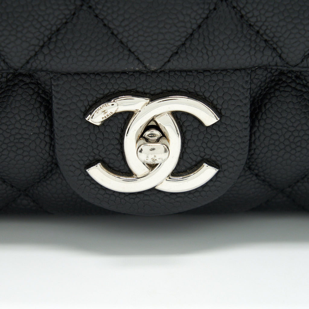 CHANEL FLAP BAG WITH INNER ZIPPER CAVIAR BLACK SHW