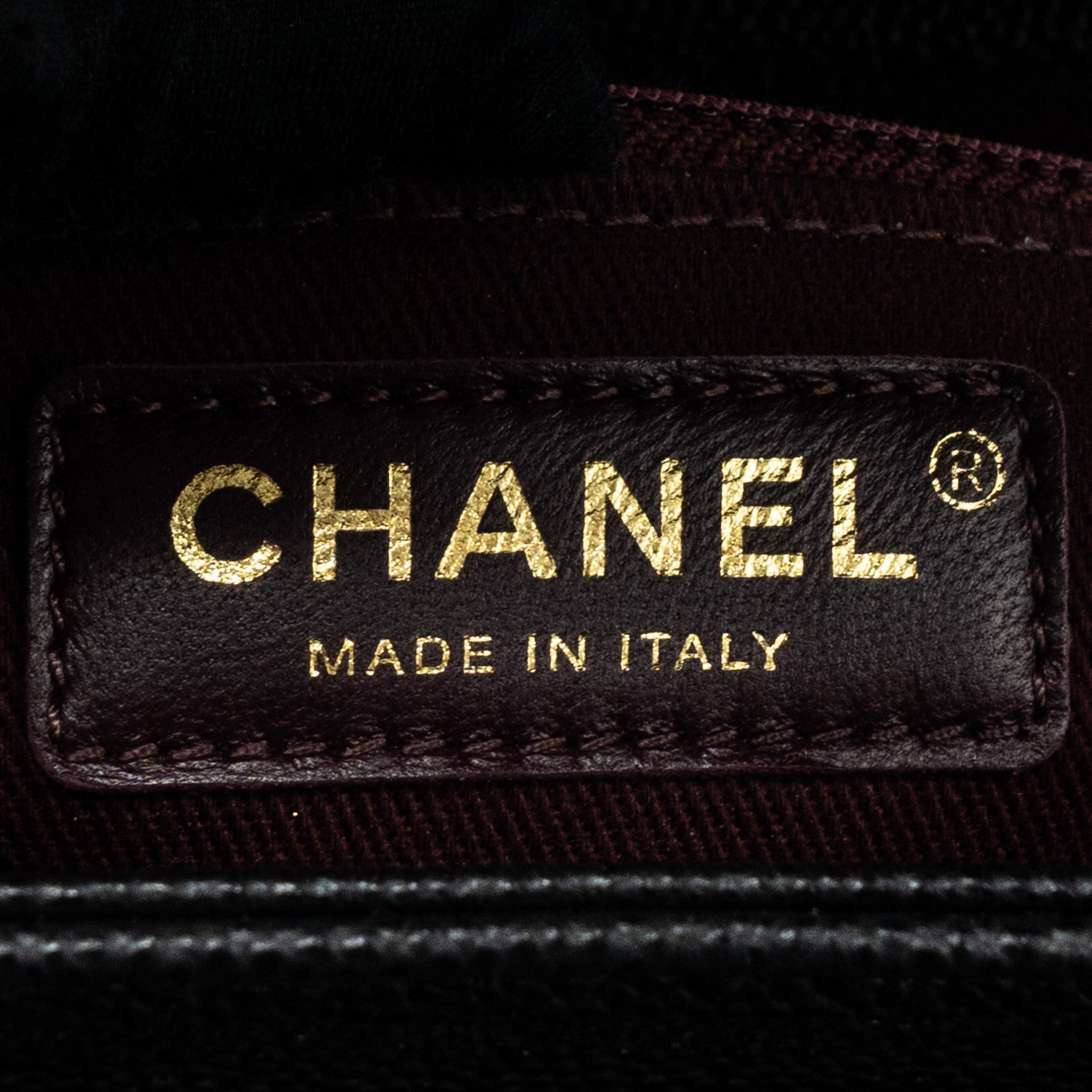 CHANEL SMALL BUSINESS AFFINITY CAVIAR BLACK LGHW (MICROCHIP)