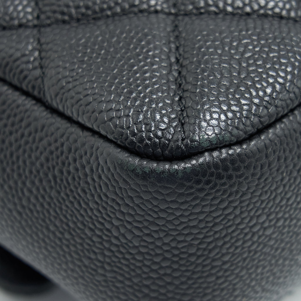 CHANEL FLAP BAG WITH INNER ZIPPER CAVIAR BLACK SHW