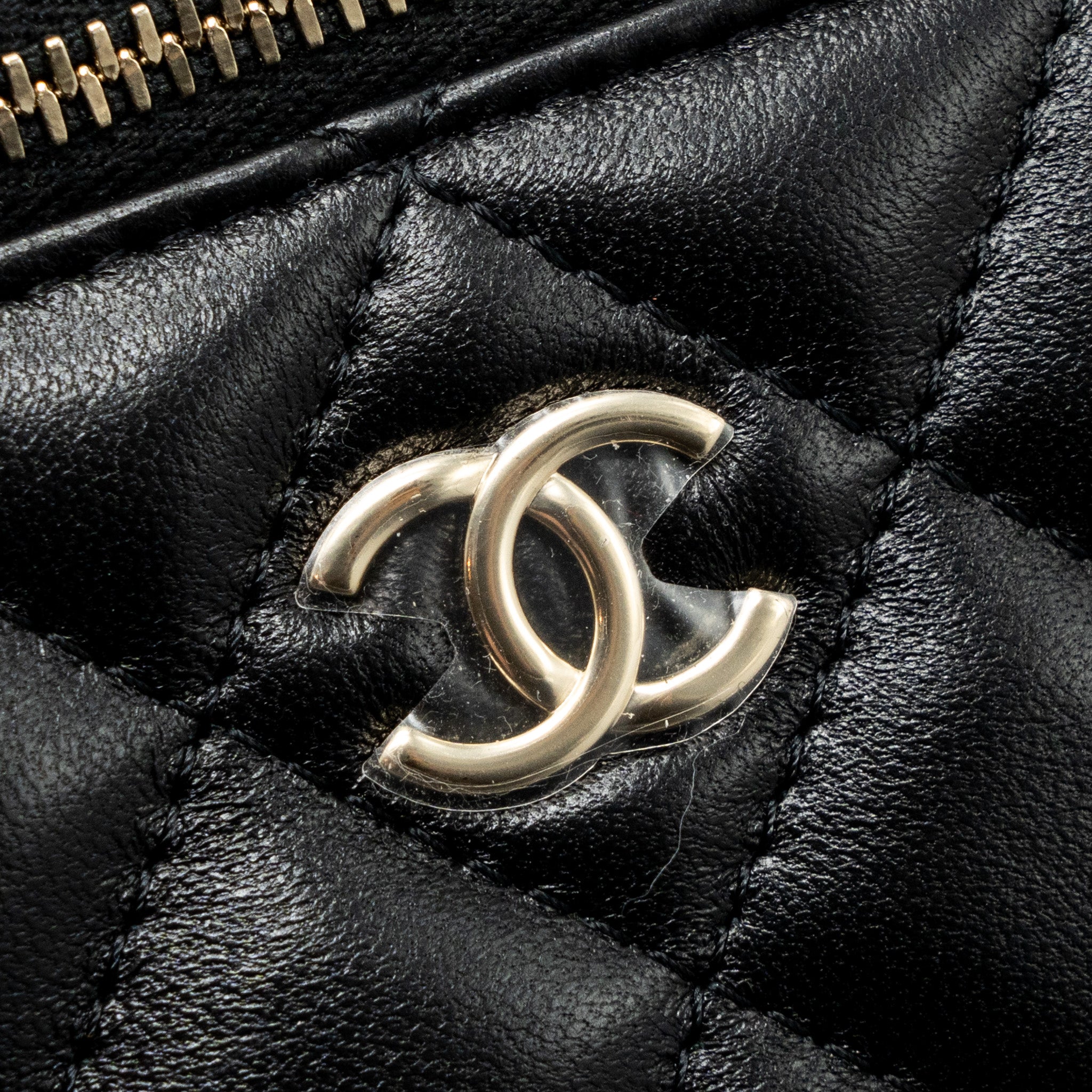 CHANEL TOP HANDLE LONG VANITY WITH CHAIN LAMBSKIN BLACK LGHW (MICROCHIP)