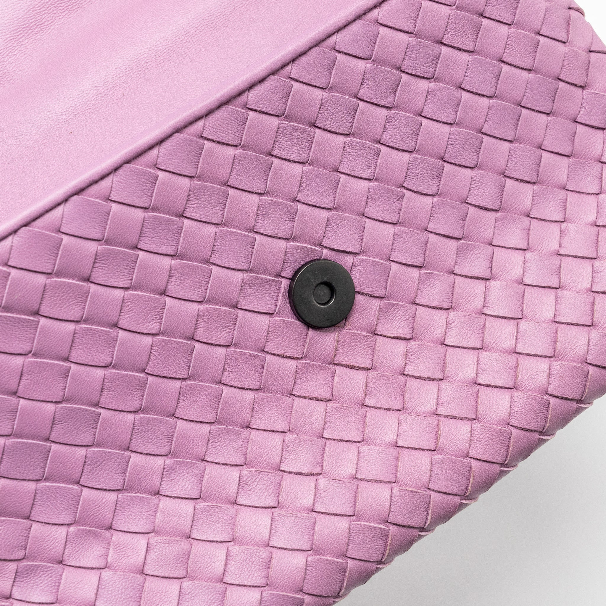 BOTTEGA VENETA OLYMPIA BAG LEATHER LIGHT PURPLE GHW