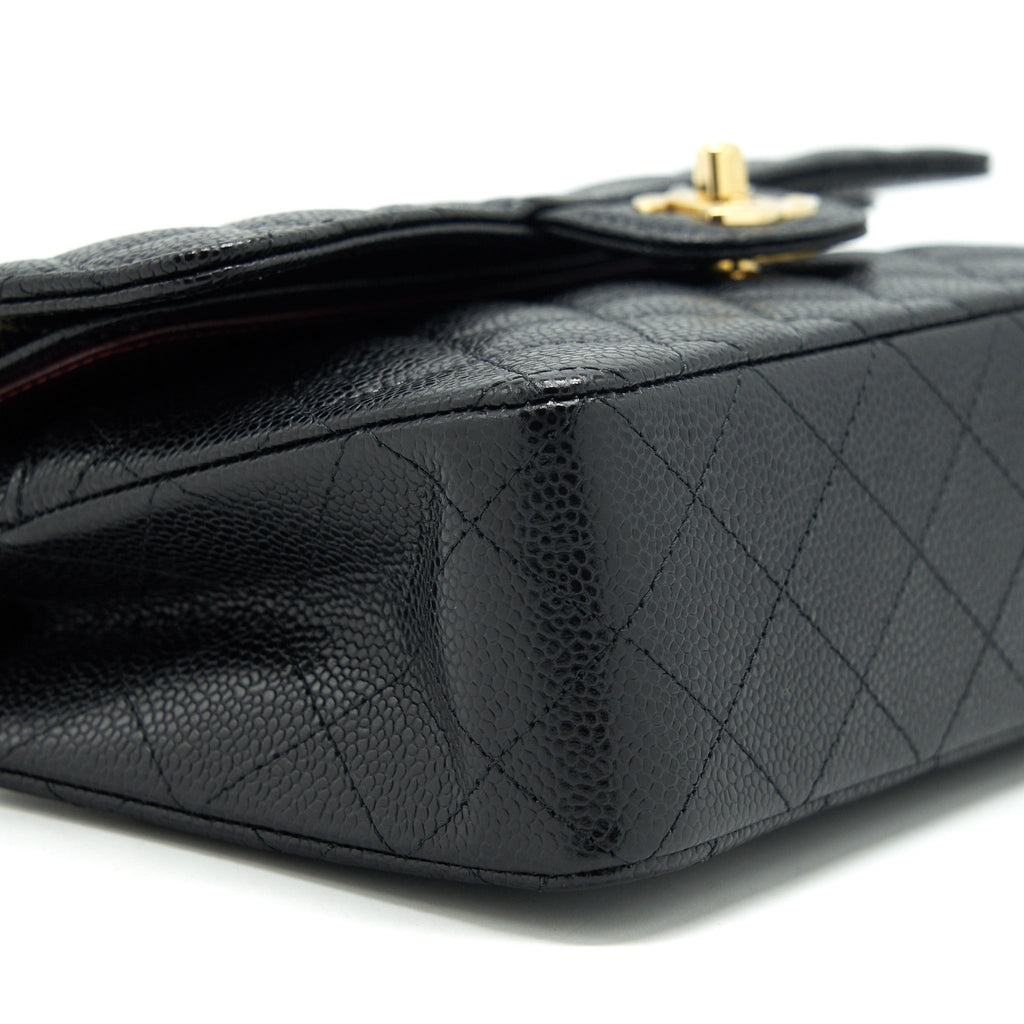 CHANEL 22C CAVIAR SMALL CLASSIC DOUBLE FLAP BAG BLACK GHW