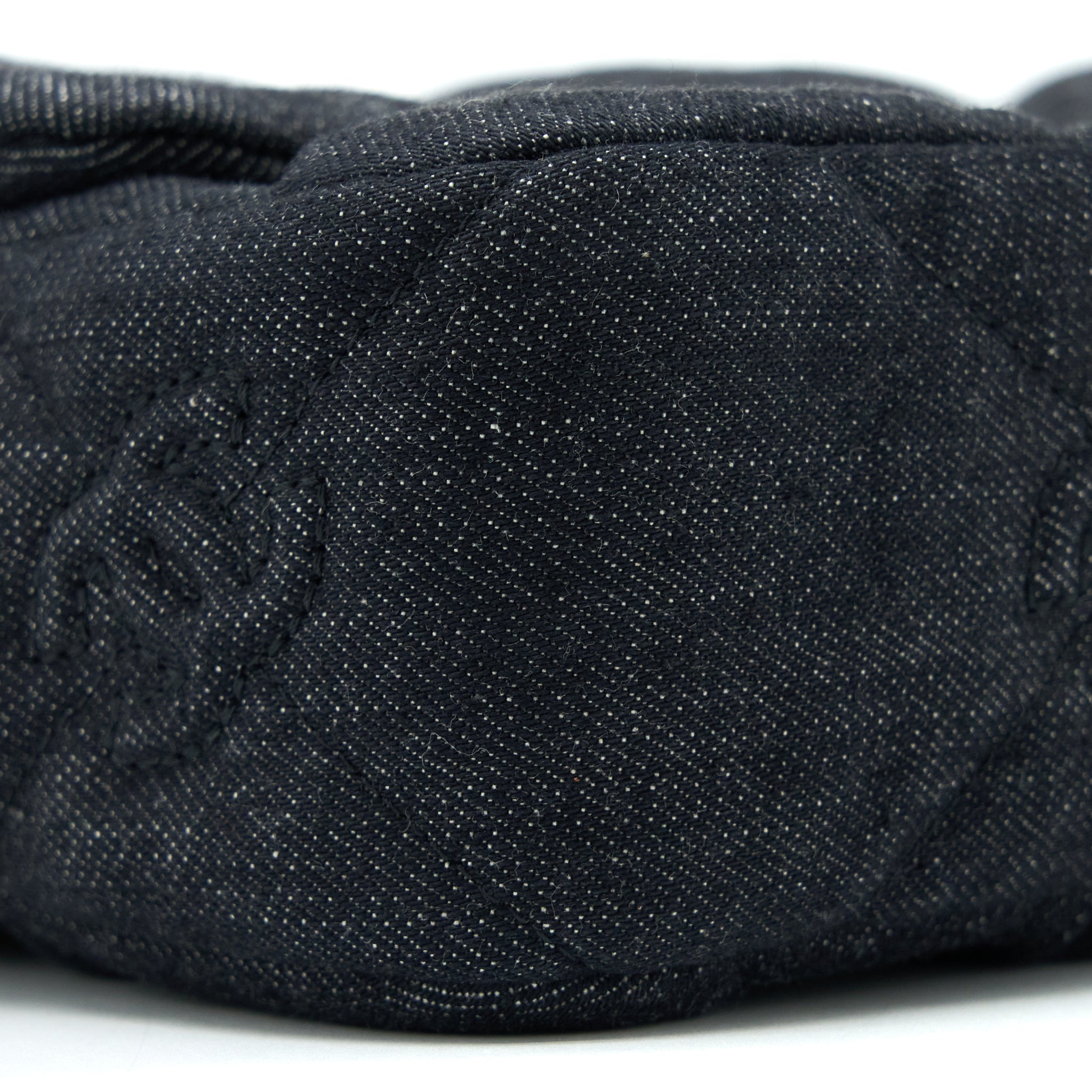 CHANEL 22S GIANT CHAIN FLAP SHOULDER BAG DENIM DARK BLUE BRUSHED GHW (MICROCHIP)