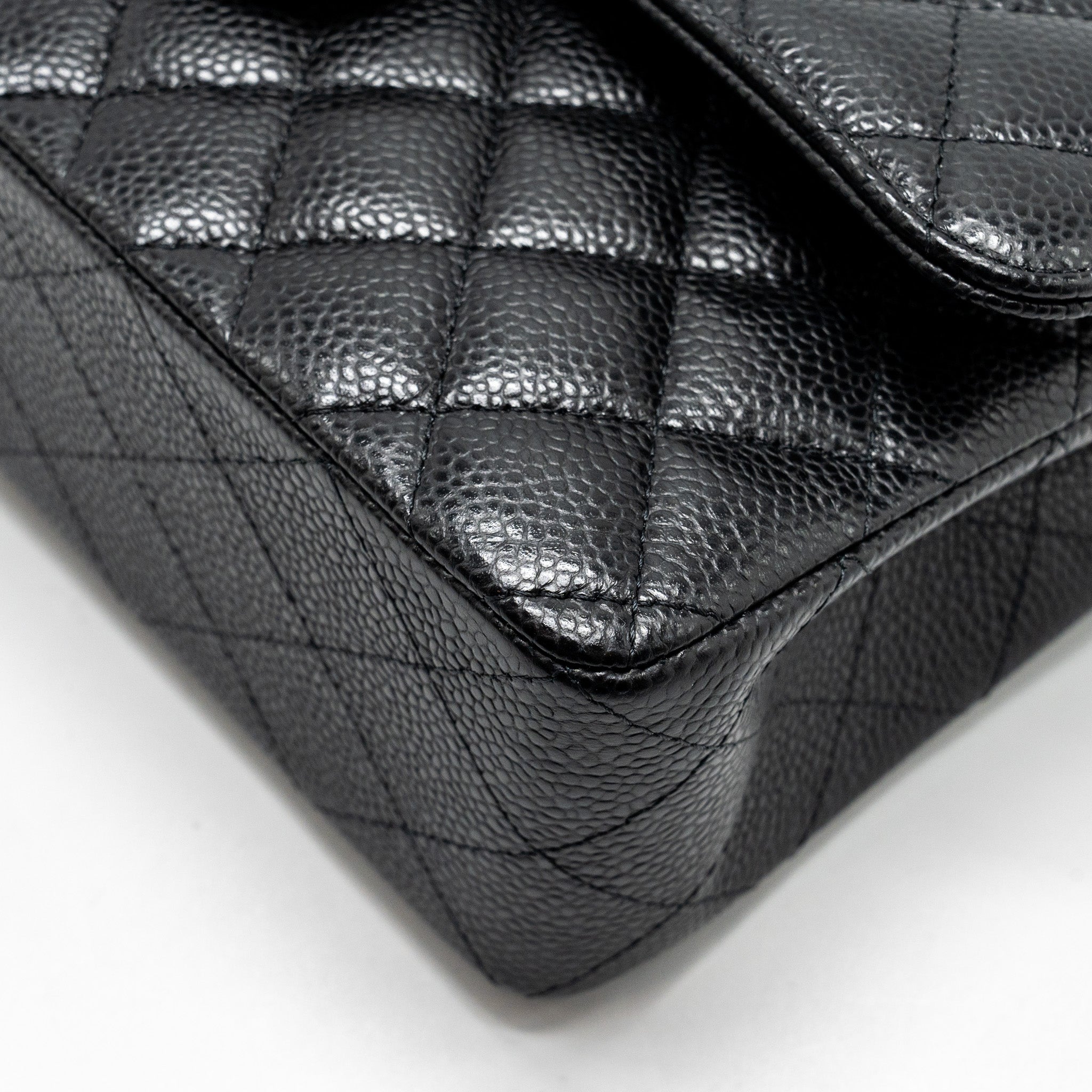 CHANEL SMALL CLASSIC DOUBLE FLAP BAG CAVIAR BLACK SHW (MICROCHIP)
