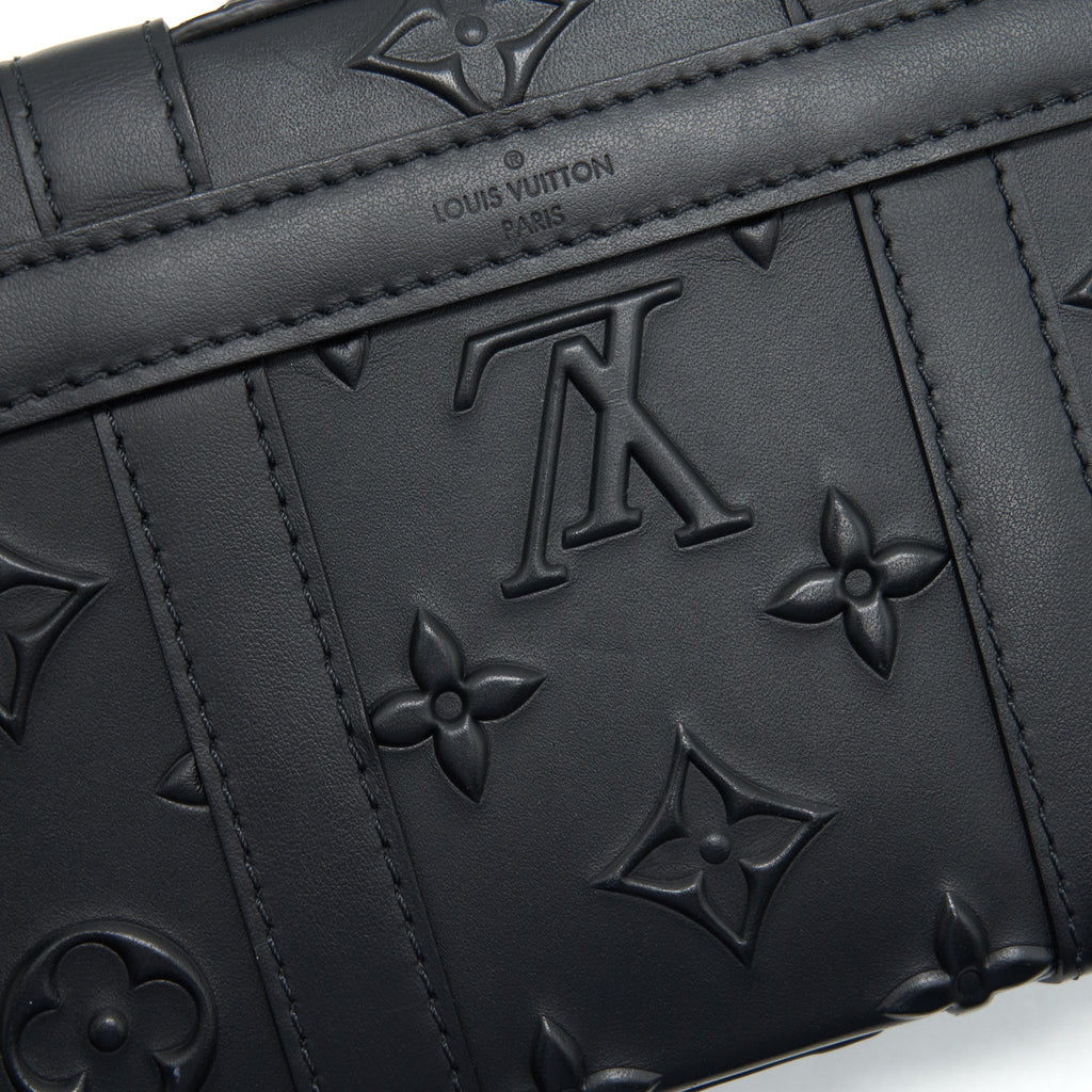 LOUIS VUITTON TRUNK SLINGBAG BLACK