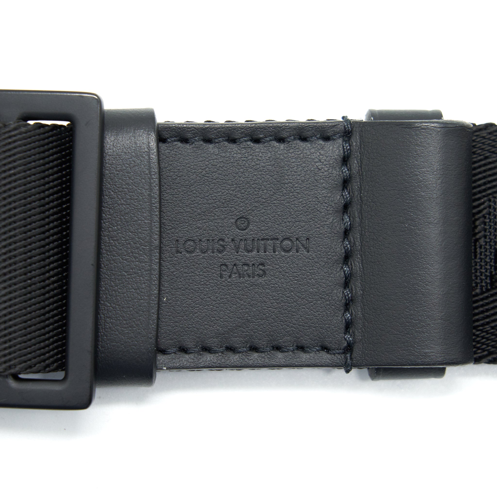 LOUIS VUITTON TRUNK SLINGBAG BLACK