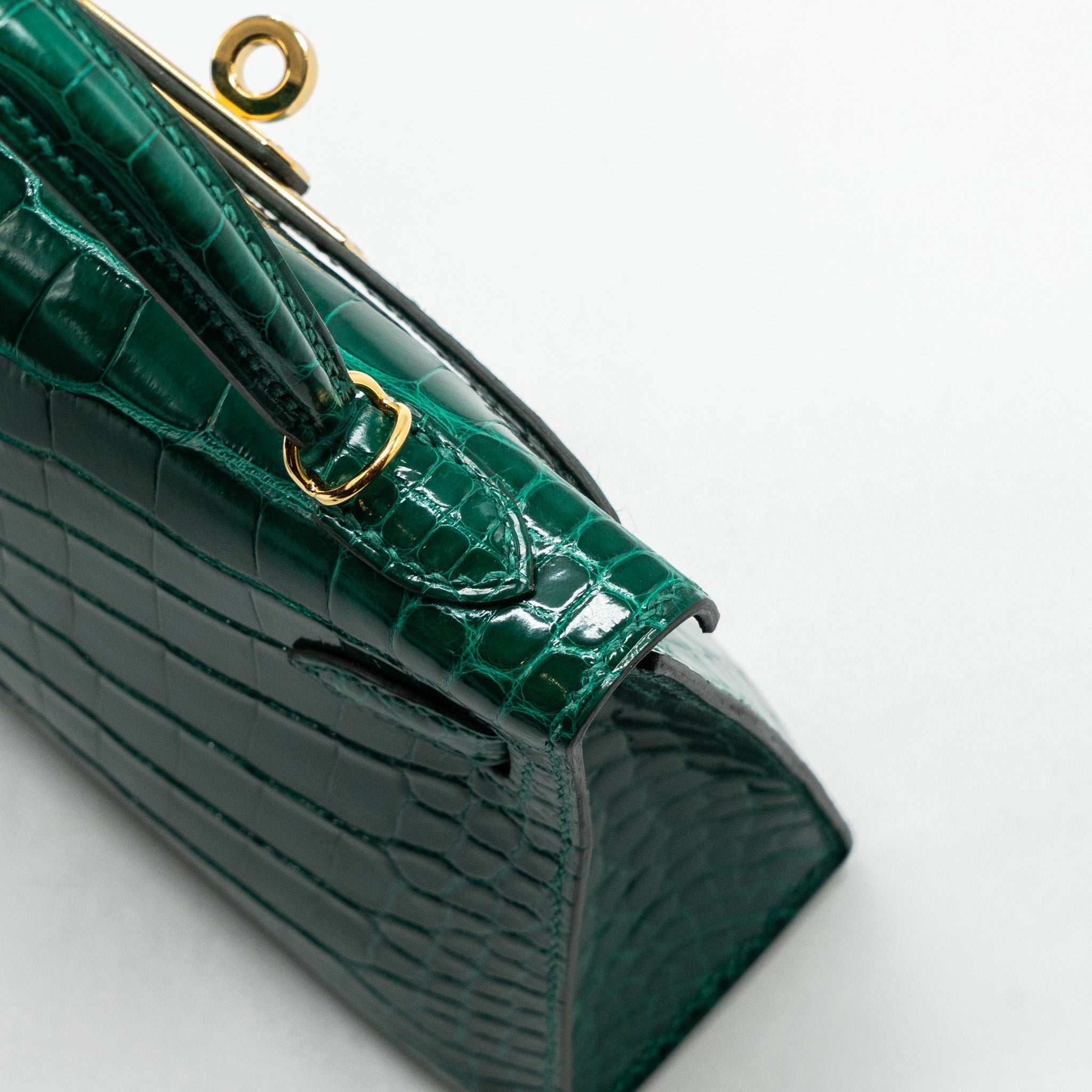 HERMES MINI KELLY II ALLIGATOR MISSISSIPPIENSIS LISSE 6Q VERT EMERAUDE GHW
