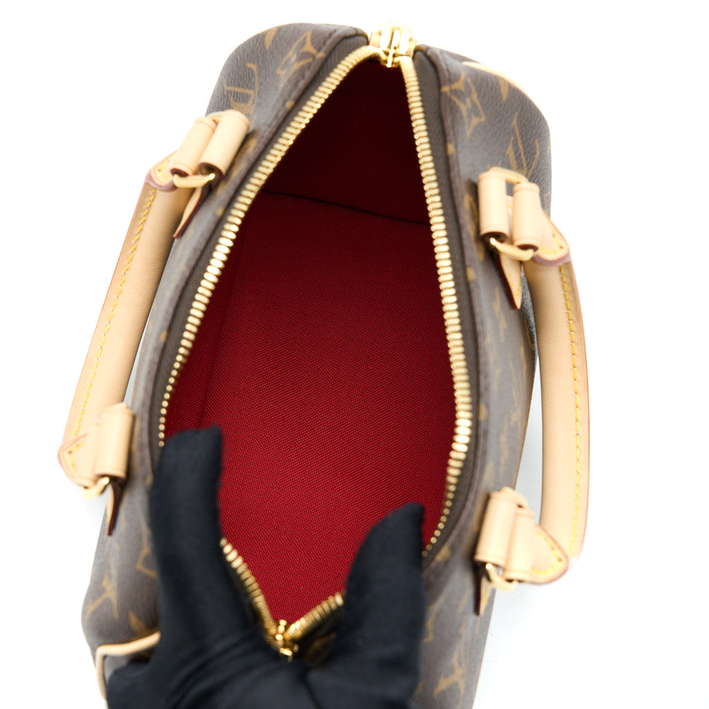 LOUIS VUITTON SPEEDY BANDOULIERE 20 MONOGRAM CANVAS BLACK STRAP GHW (NEW VERSION)