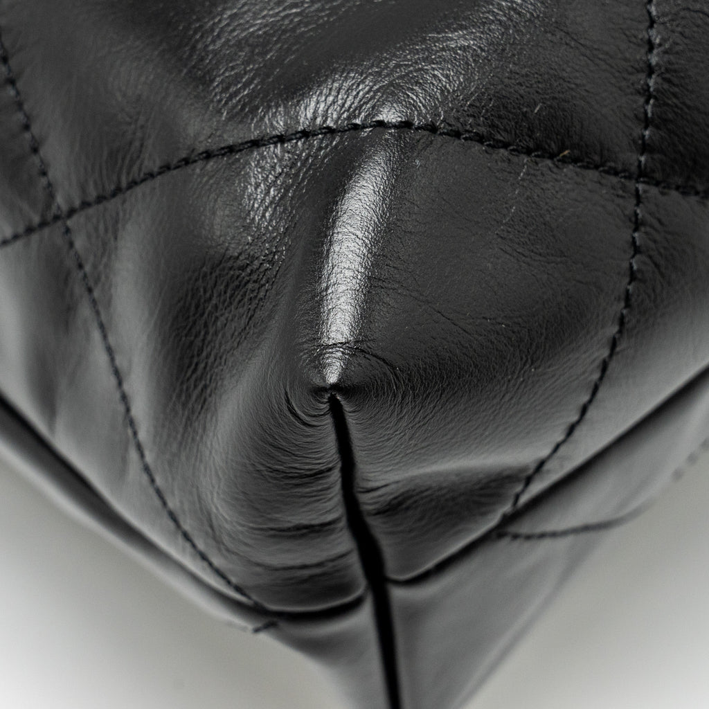 CHANEL SMALL 22 BAG SHINY CALFSKIN BLACK GHW (MICROCHIP)