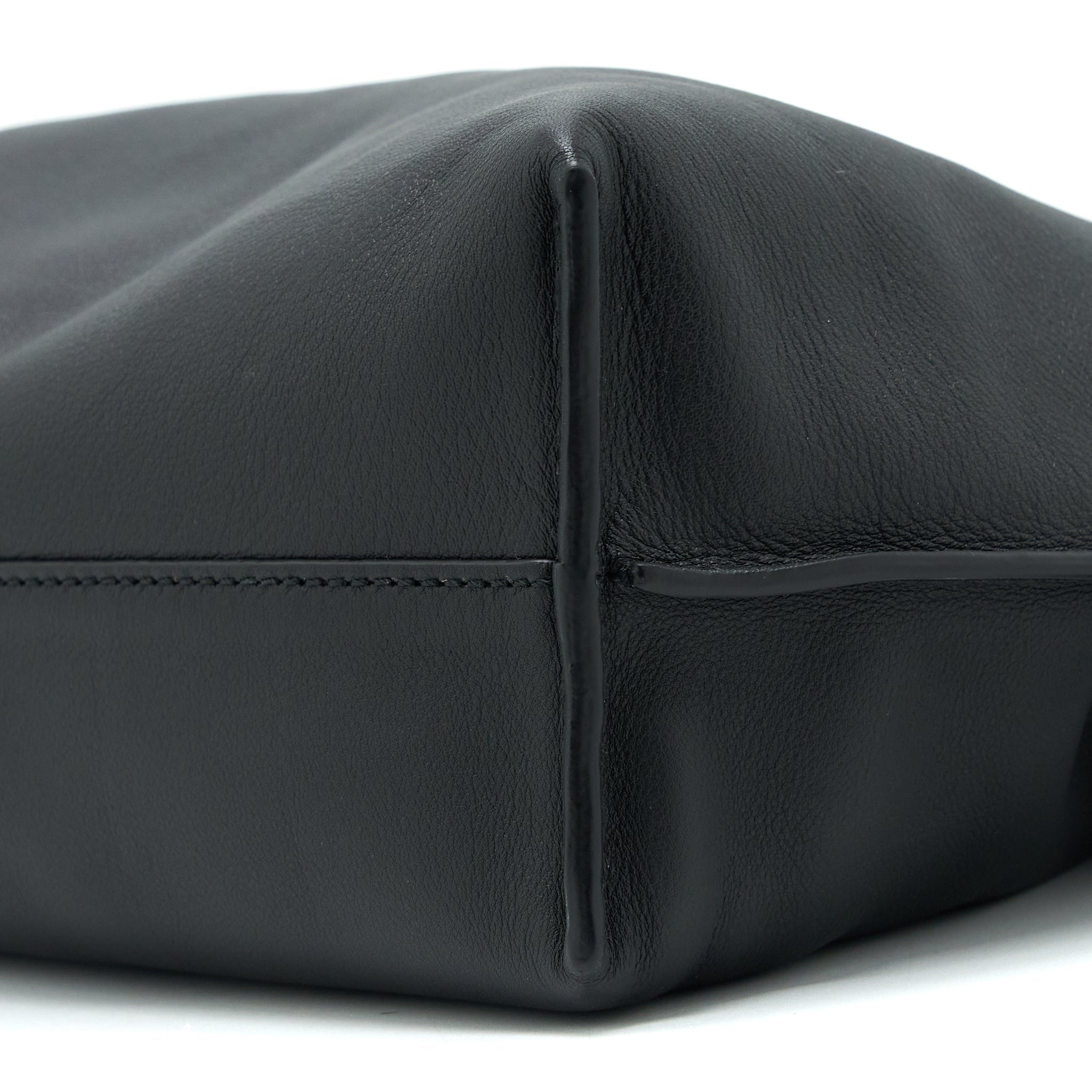 LOEWE FLAMENCO MEDIUM CLUTCH BAG BLACK NAPPA CALFSKIN GHW