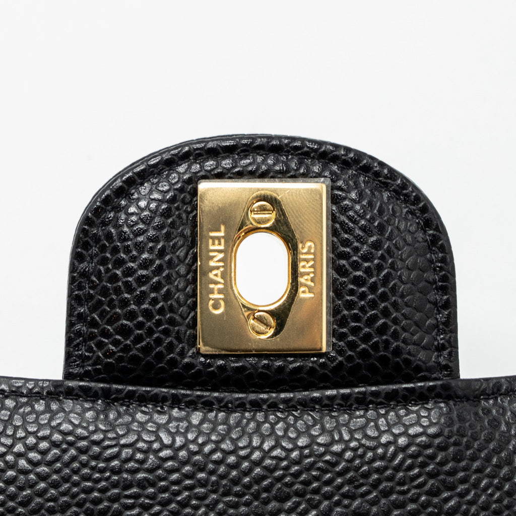 CHANEL MEDIUM CLASSIC DOUBLE FLAP BAG CAVIAR BLACK GHW (MICROCHIP )