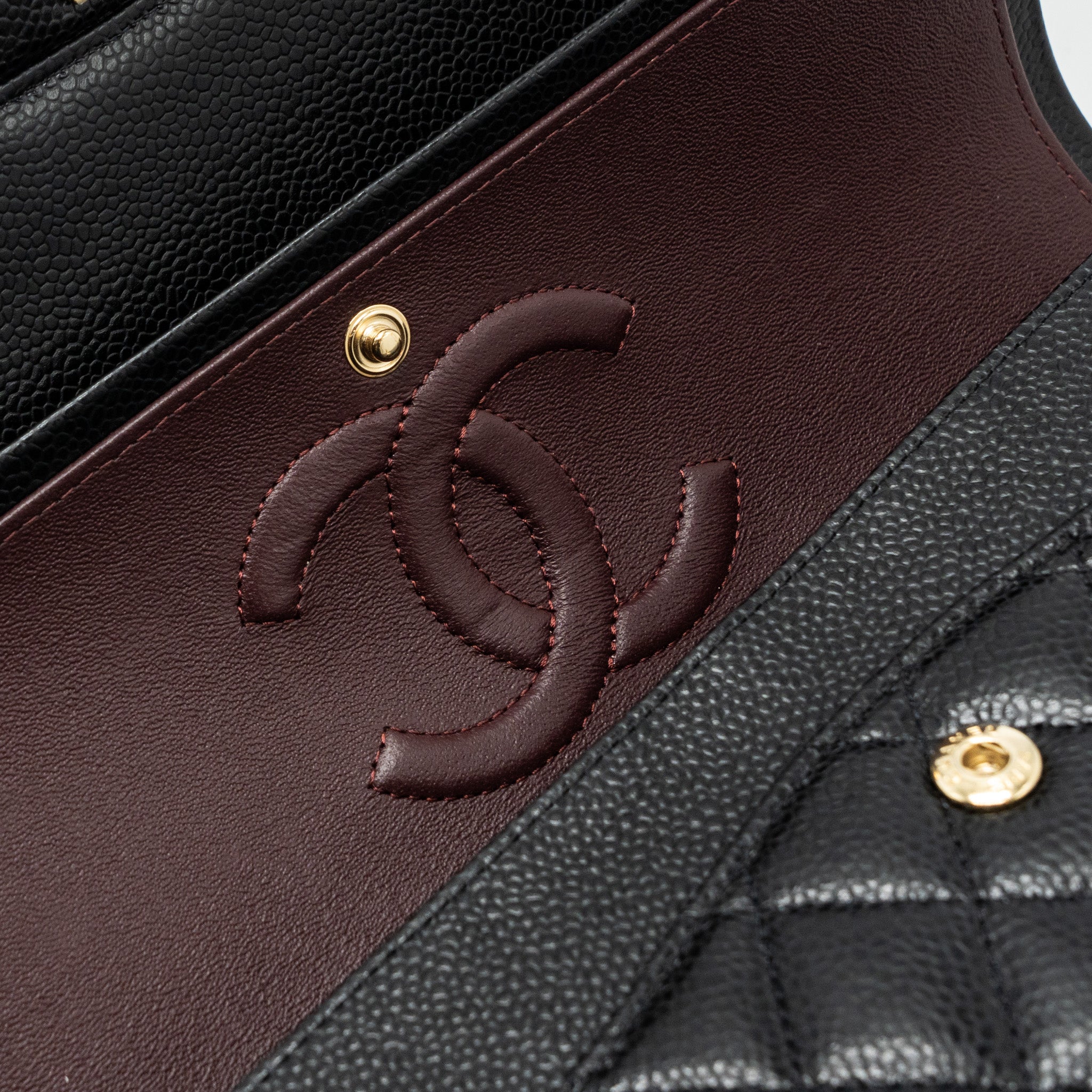 CHANEL MEDIUM CLASSIC DOUBLE FLAP BAG CAVIAR BLACK GHW (MICROCHIP )