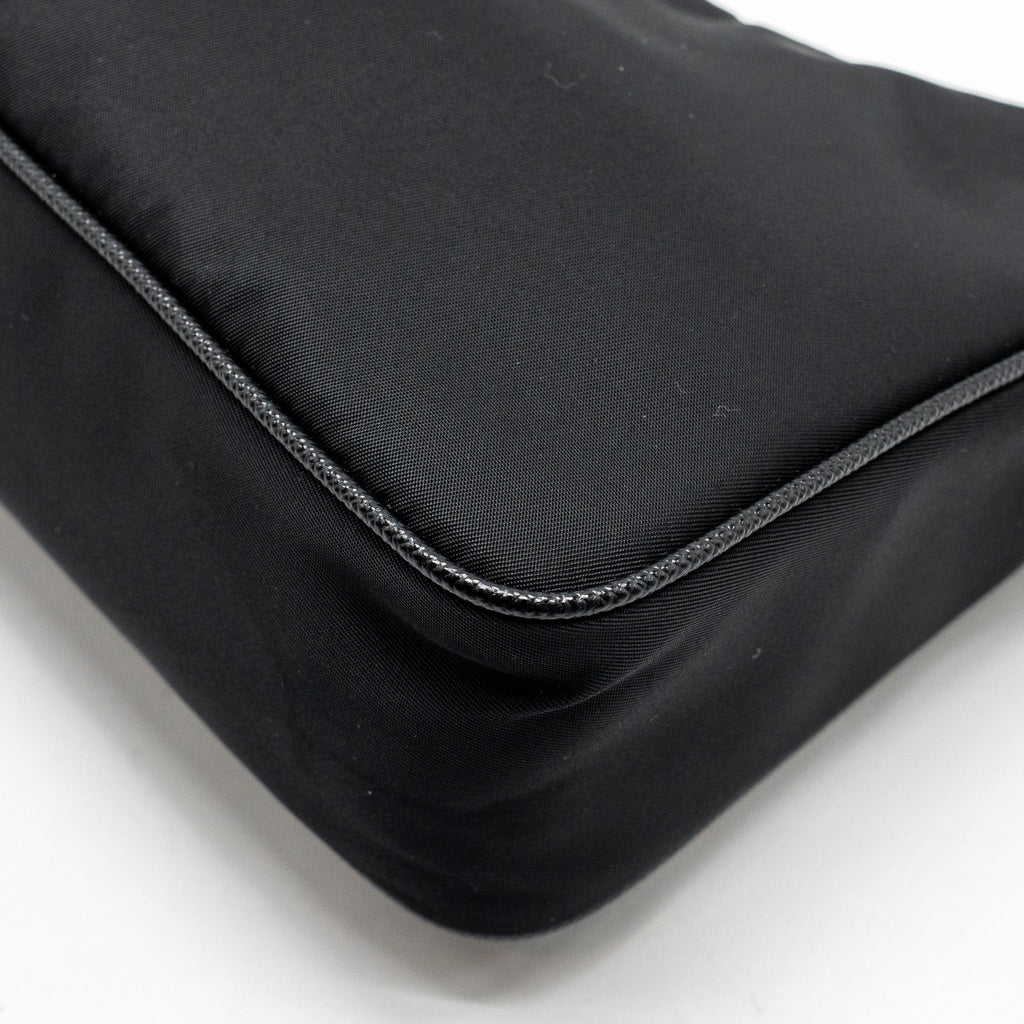PRADA RE-EDITION 2005 RE-NYLON AND SAFFIANO MINI BAG BLACK SHW