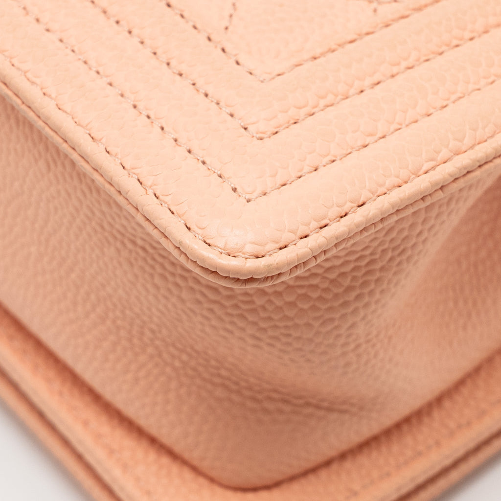 CHANEL SMALL BOY BAG CAVIAR LIGHT PINK LGHW