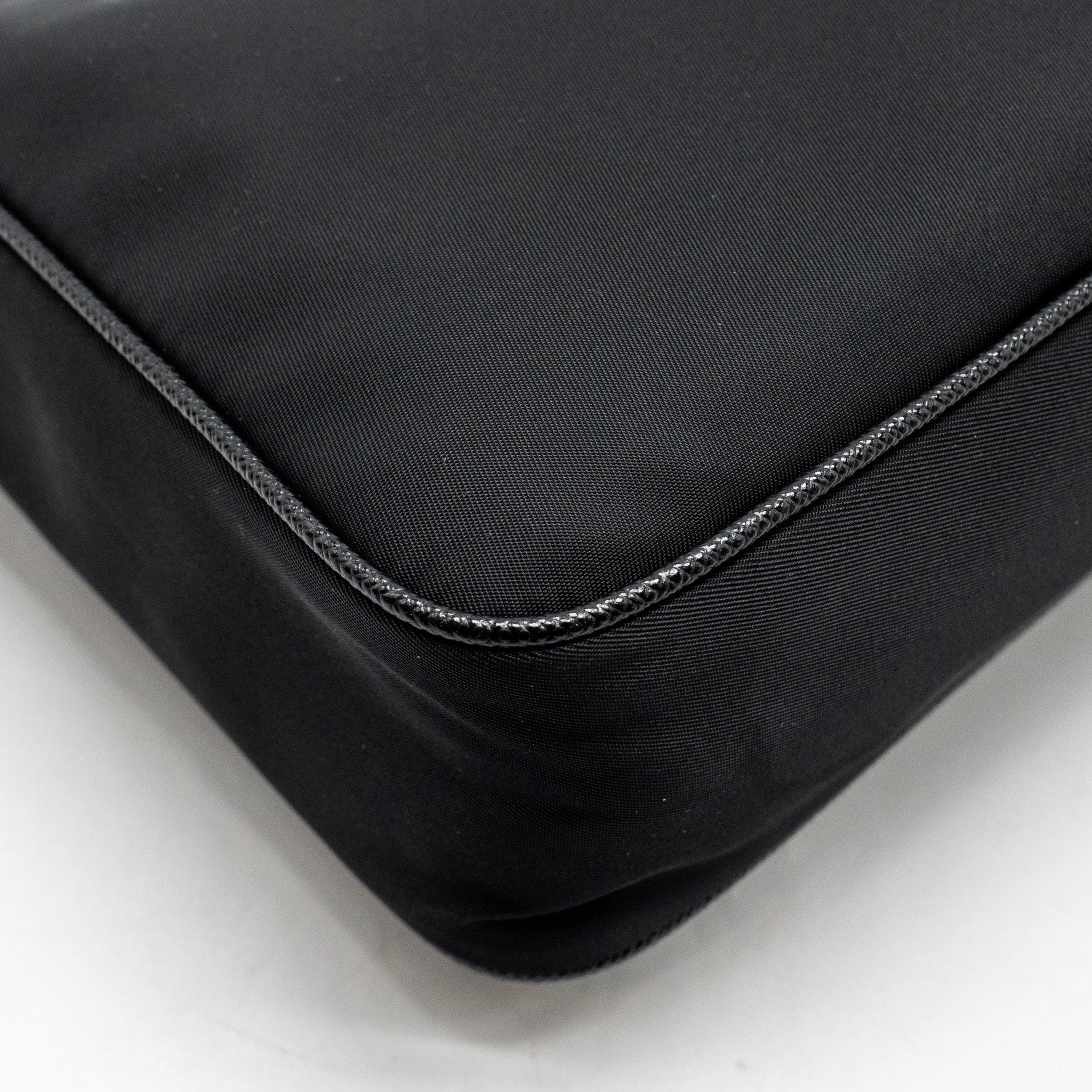 PRADA RE-EDITION 2005 RE-NYLON AND SAFFIANO MINI BAG BLACK SHW
