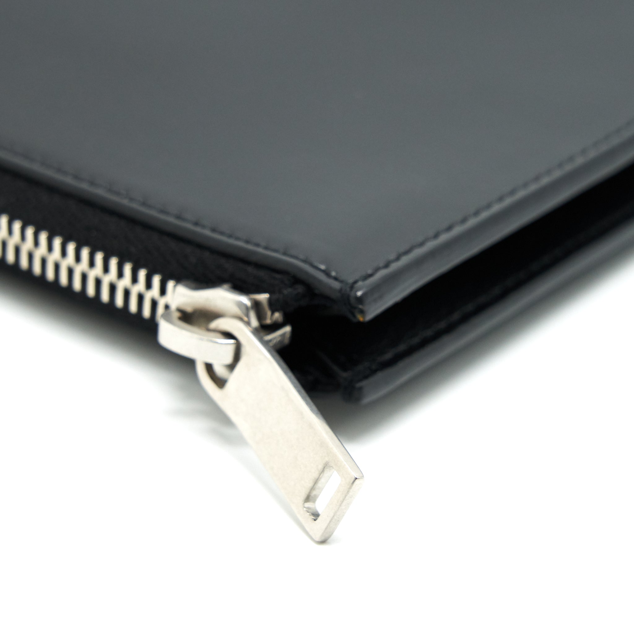 SAINT LAUREN PRINTED CLUTCH BLACK