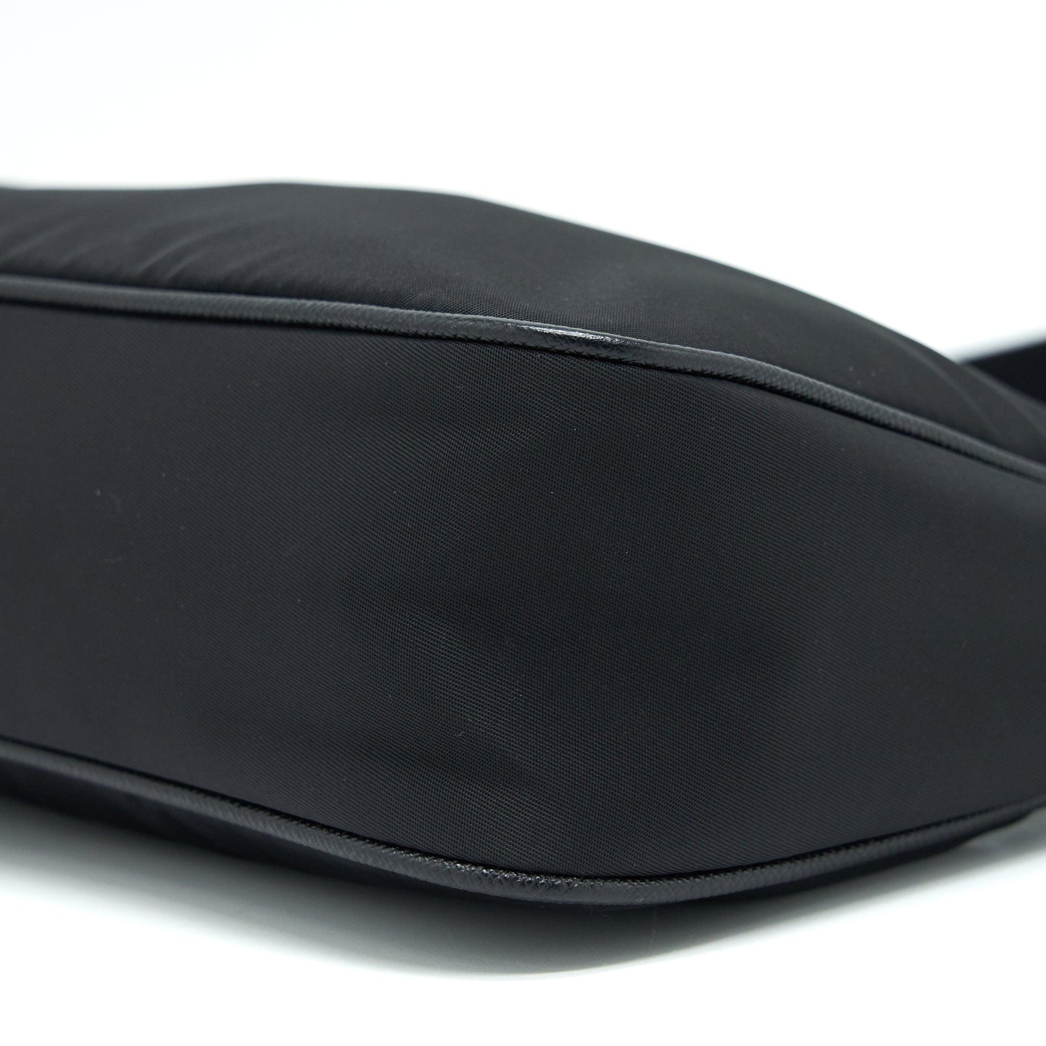 SAINT LAURENT TOY LOU LOU BLACK SHW