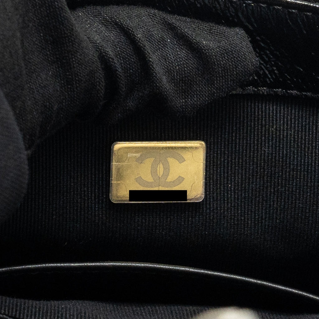 CHANEL 24B GIANT CHAIN FLAP SHOULDER BAG LAMBSKIN BLACK GHW (MICROCHIP)