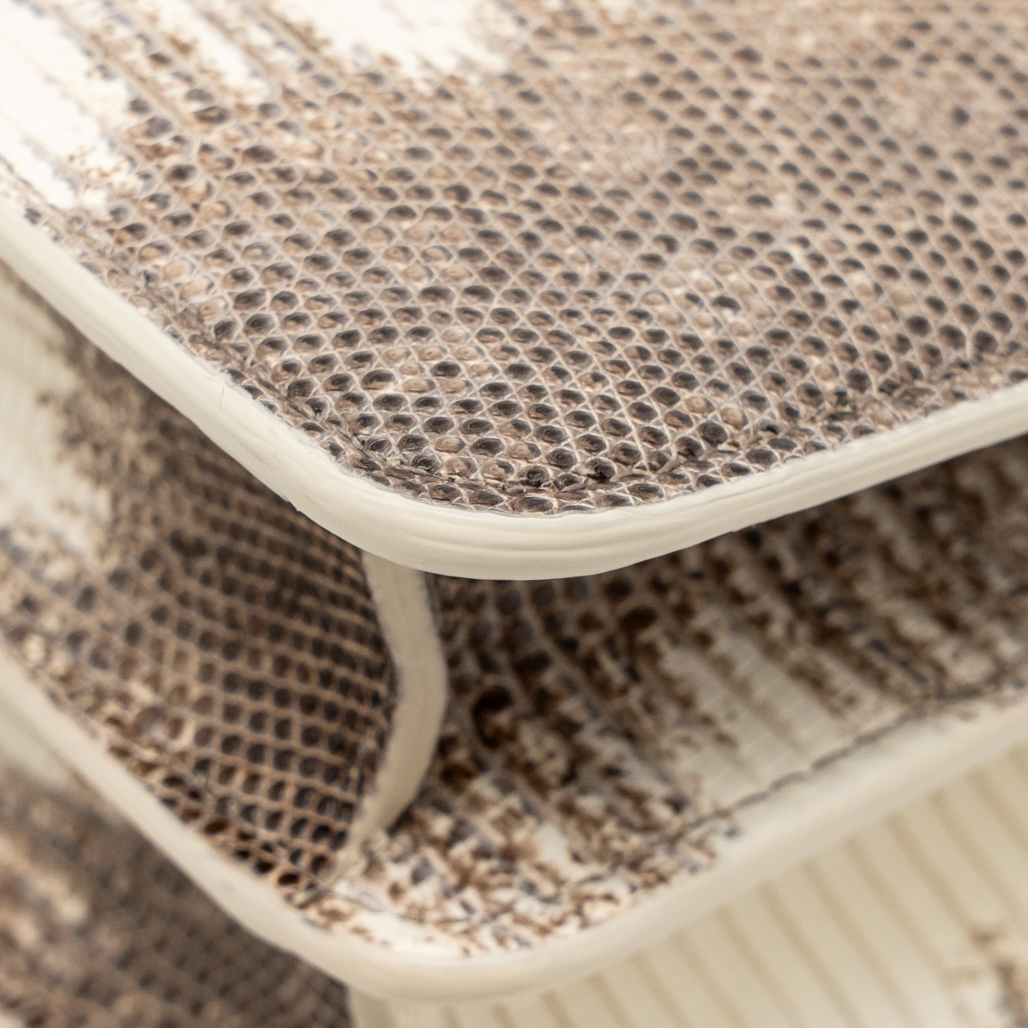 BVLGARI TOP HANDLE SERPENTI FOREVER CROSSBODY BAG SHINY LIZARD WHITE/MULTICOLOUR BLACK HARDWARE