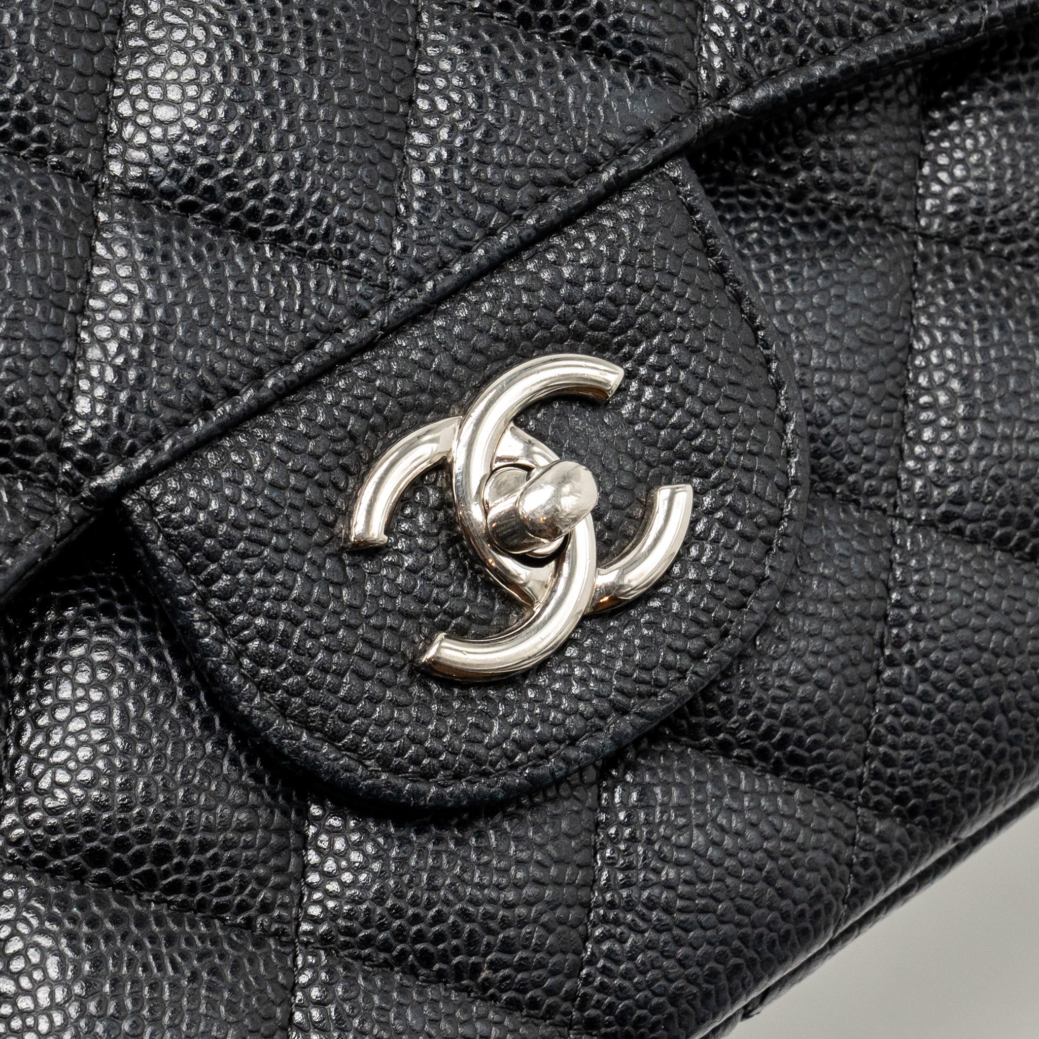 CHANEL JUMBO CLASSIC DOUBLE FLAP BAG CAVIAR BLACK SHW