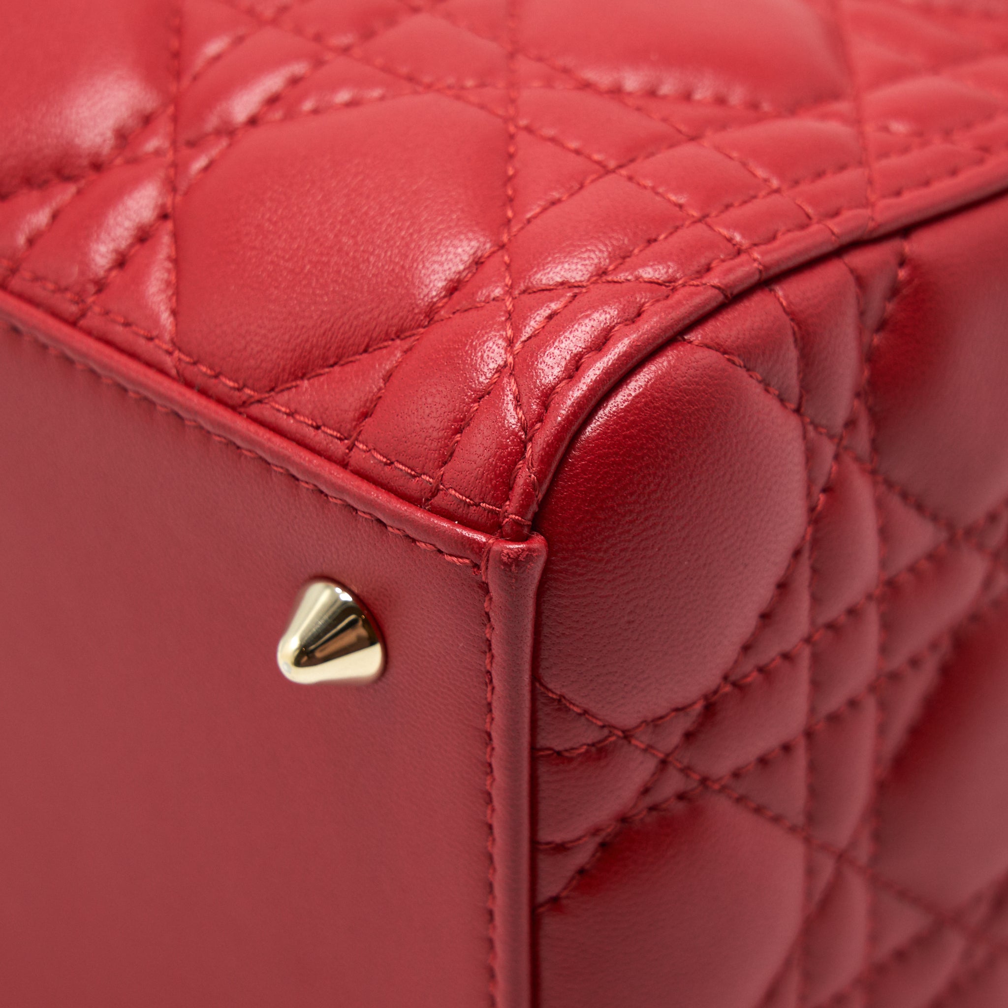 DIOR MEDIUM LADY DIOR LAMBSKIN RED GHW