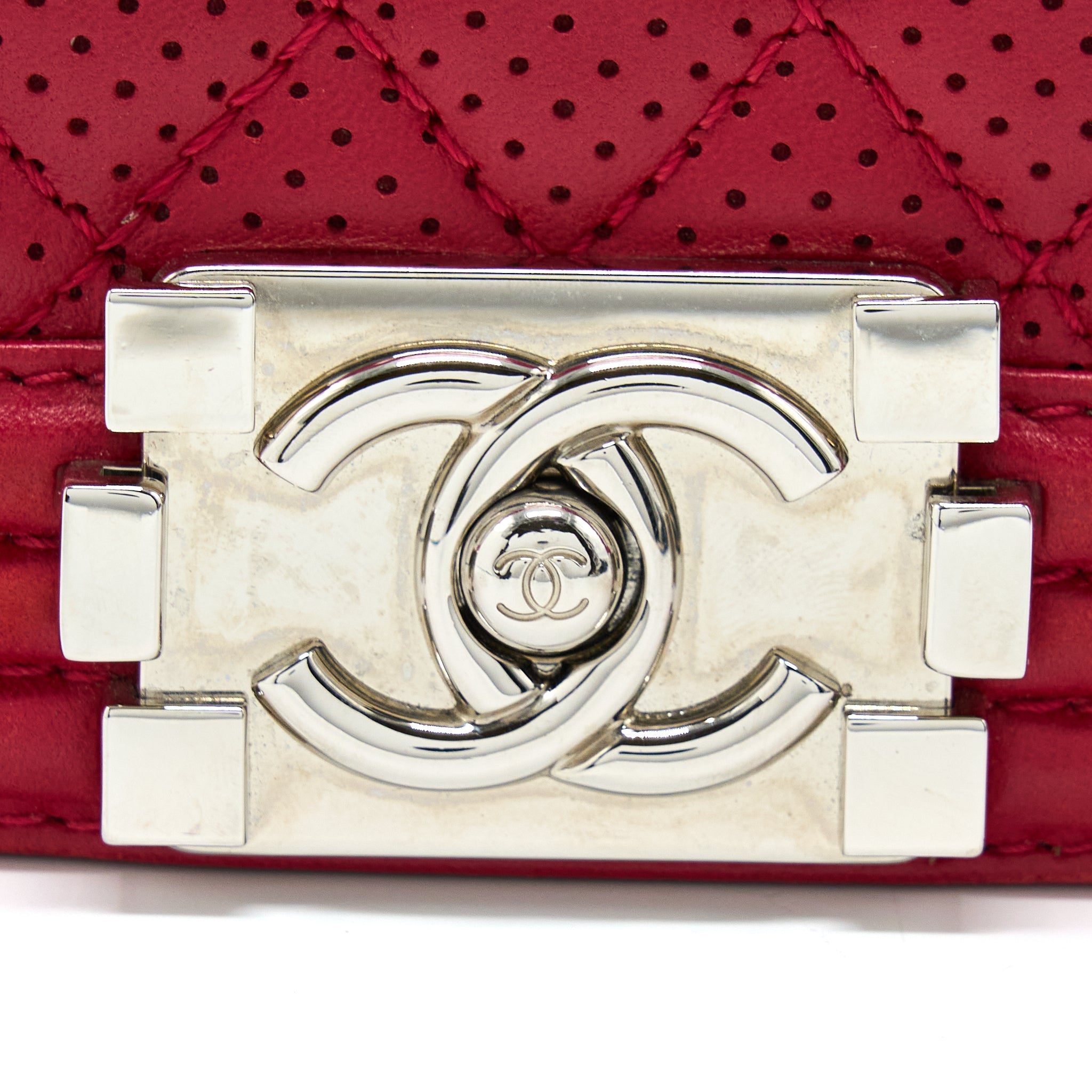 CHANEL MEDIUM BOY BAG LAMBSKIN RED SHW