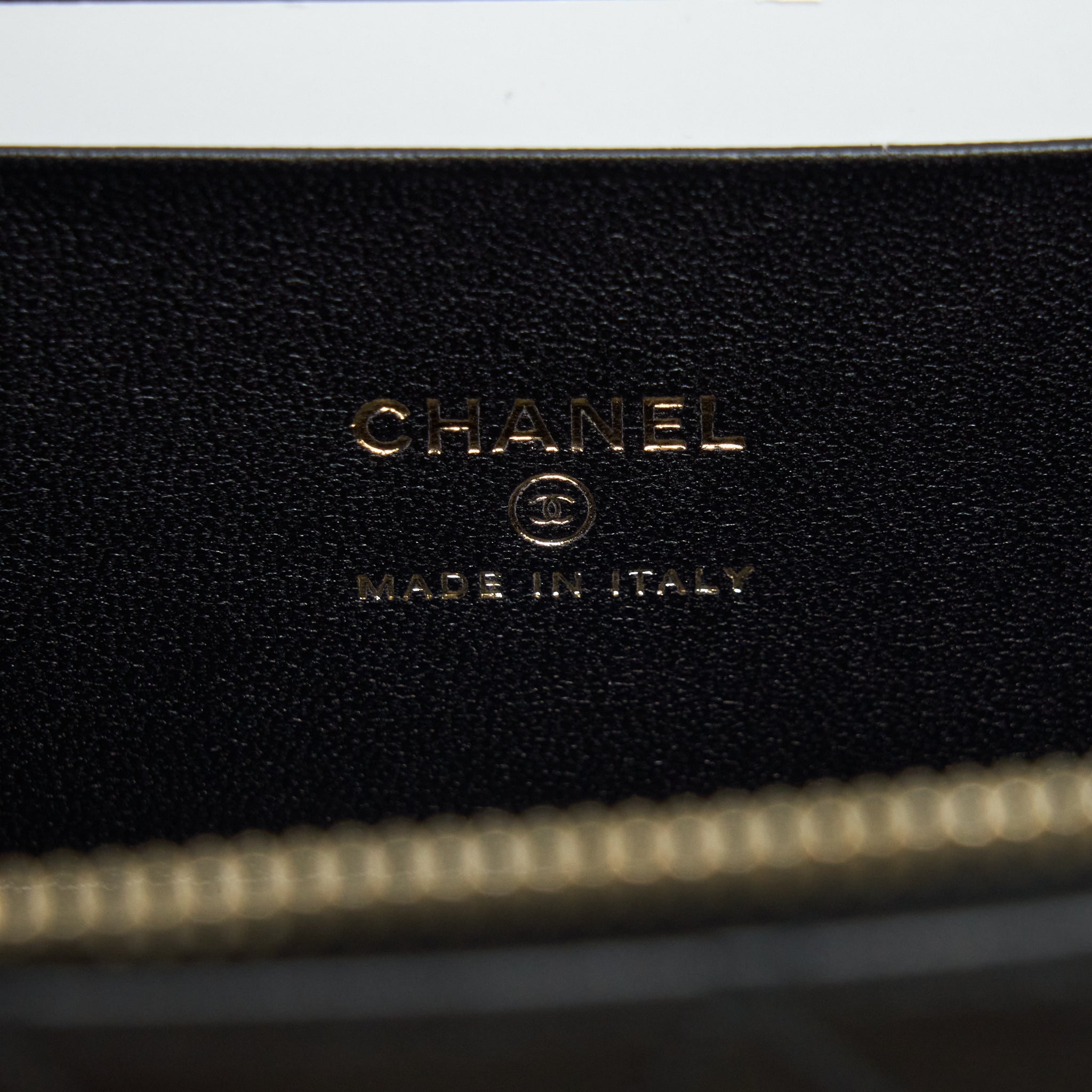 CHANEL 22A TOP HANDLE LONG VANITY WITH CHAIN LAMBSKIN BLACK LGHW