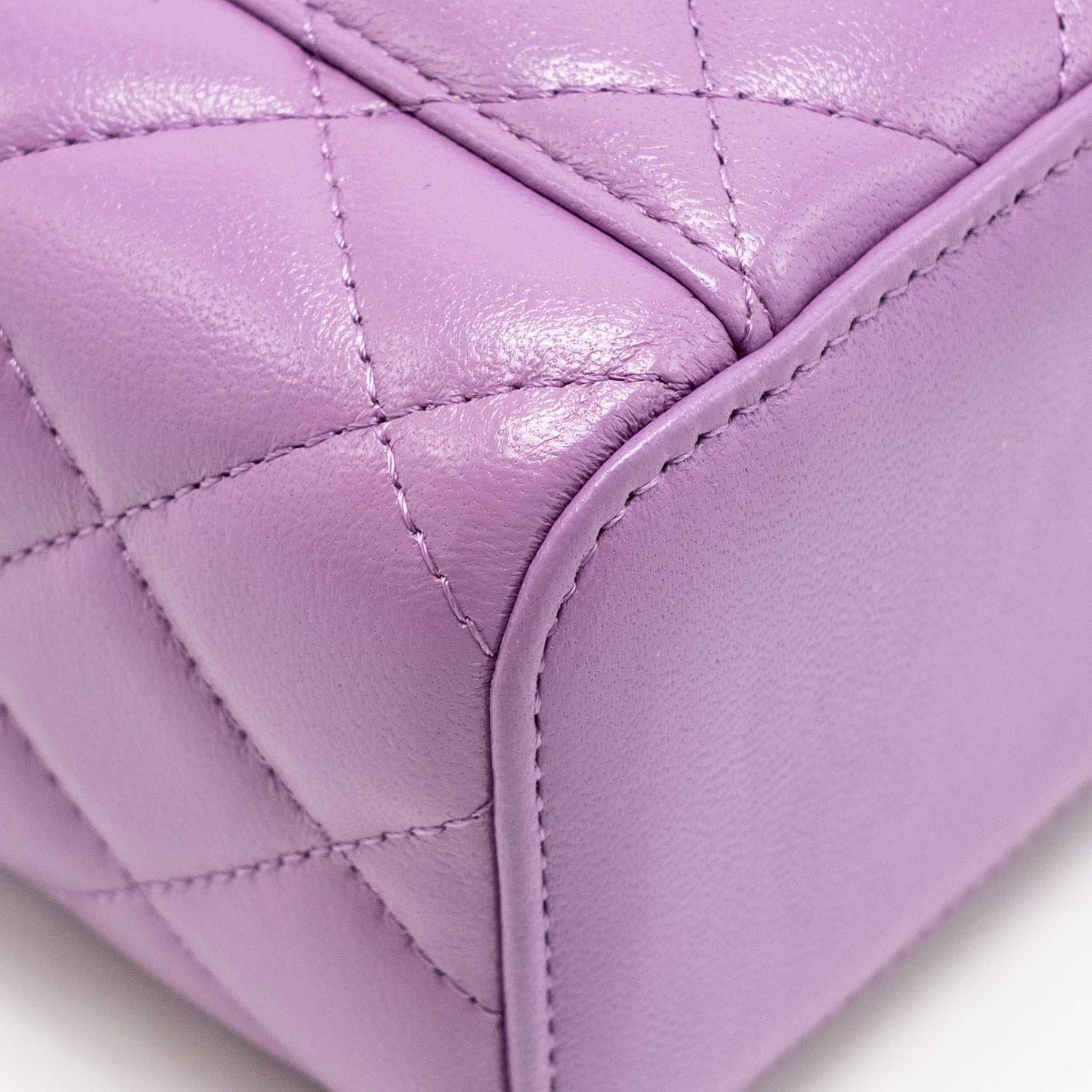 CHANEL PEARL CRUSH MINI VANITY WITH CHAIN LAMBSKIN PURPLE GHW
