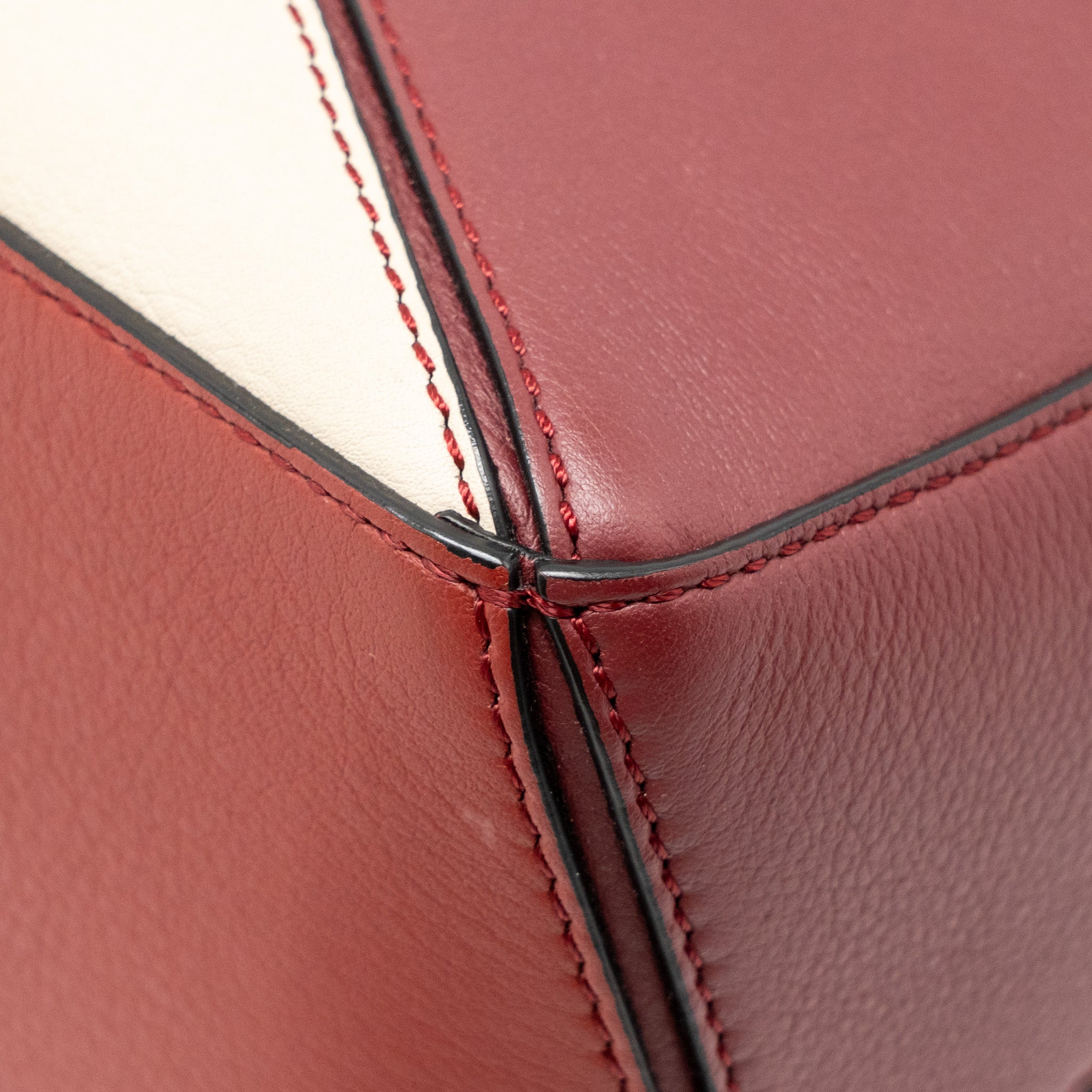 LOEWE SMALL PUZZLE BAG GRAINED CALFSKIN BURGUNDY / MULTICOLOUR SHW