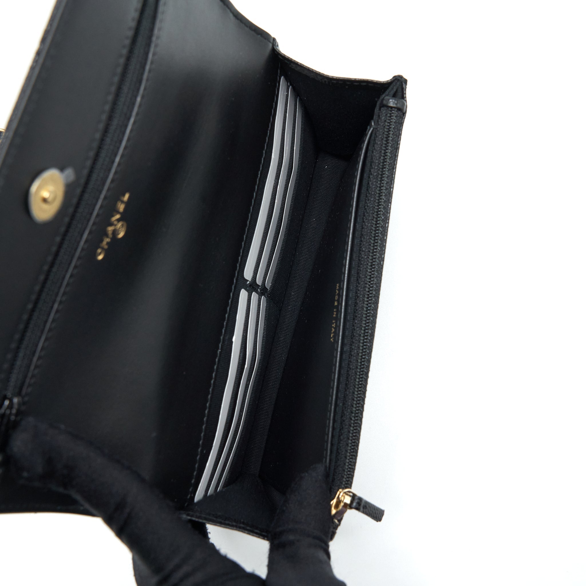 CHANEL 22S LOGO TOP HANDLE WALLET ON CHAIN CAVIAR BLACK GHW (MICROCHIP)