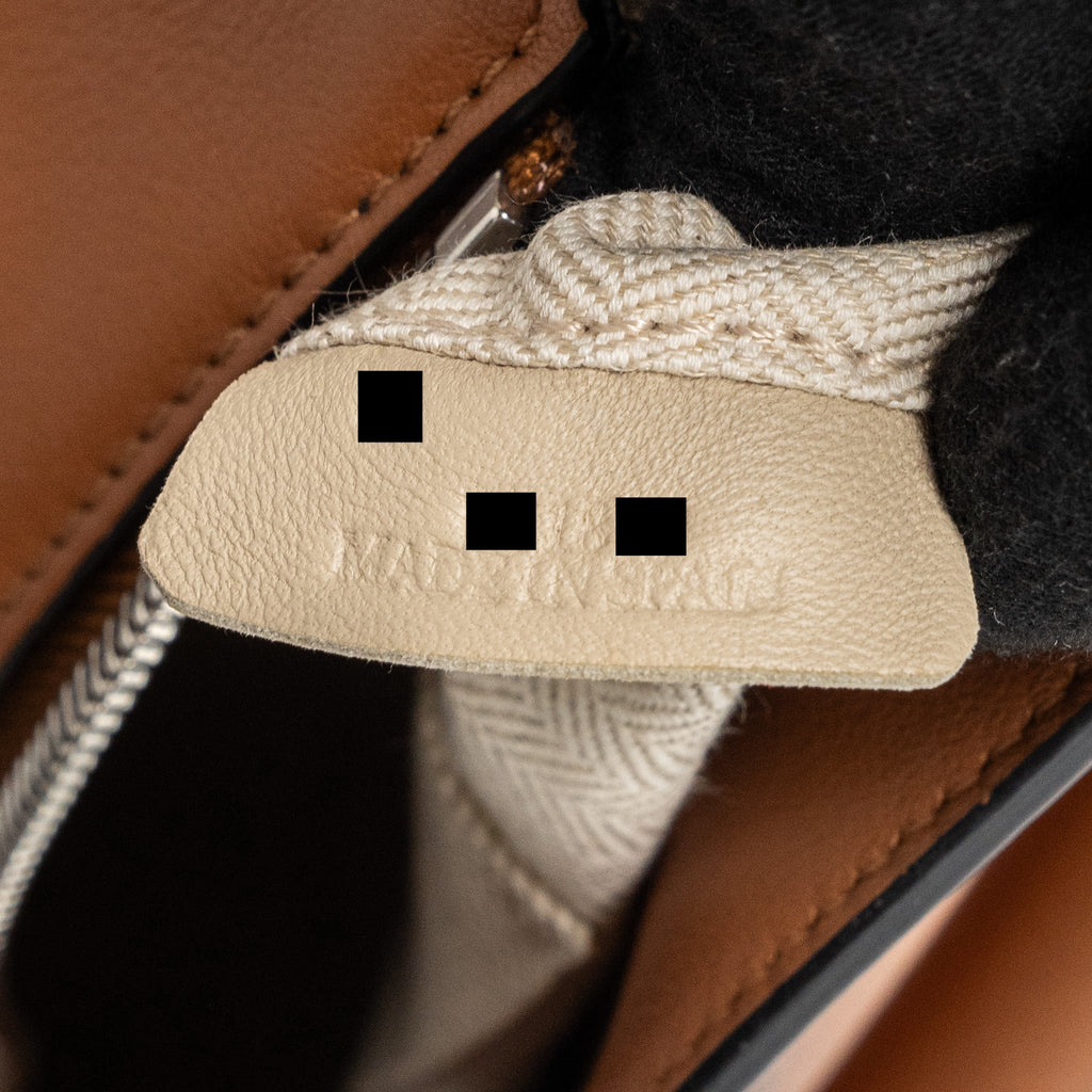 LOEWE PUZZLE BAG IN CLASSIC CALFSKIN TAN SHW