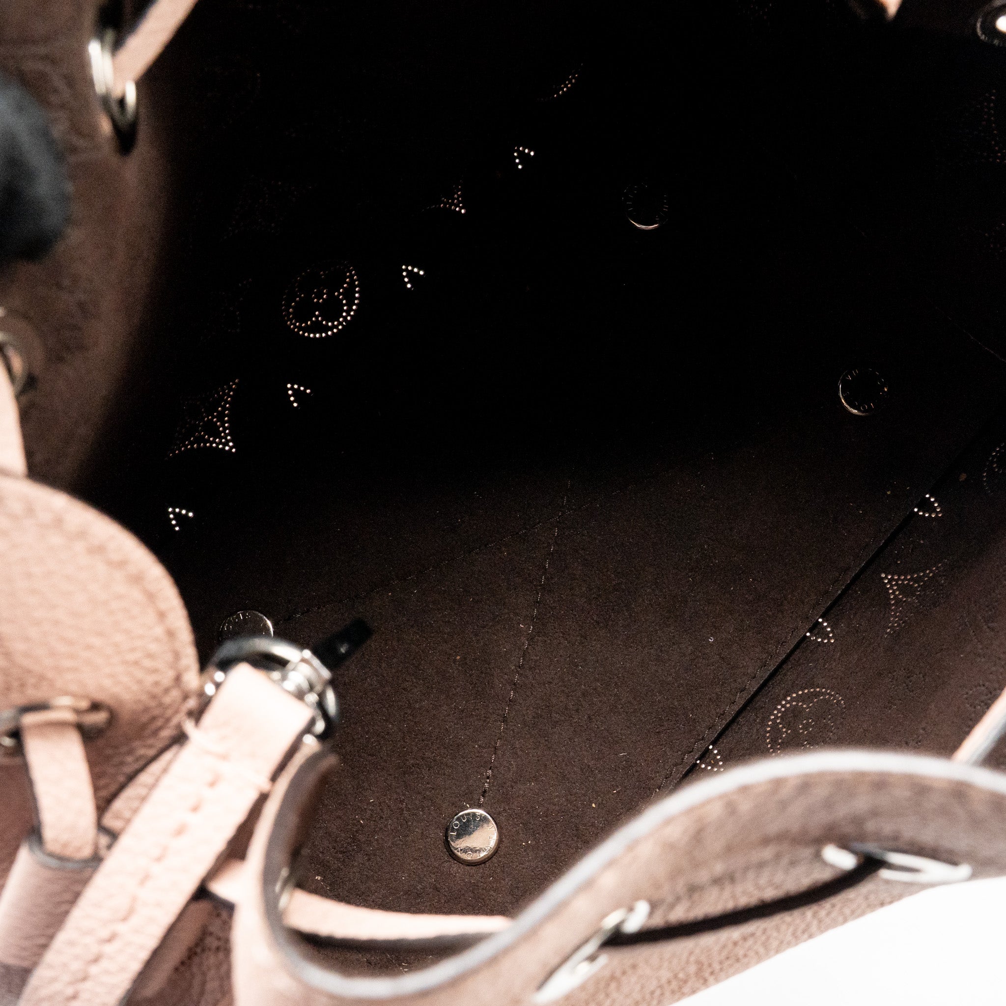 LOUIS VUITTON BELLA BAG CALFSKIN MAGNOLIA SHW