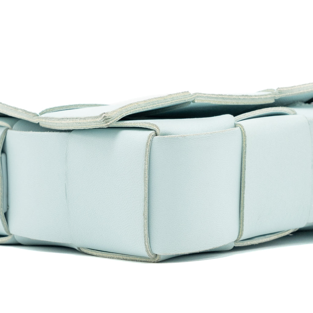BOTTEGA VENETA CLASSIC CASSETTE BAG LAMBSKIN LIGHT BLUE SHW