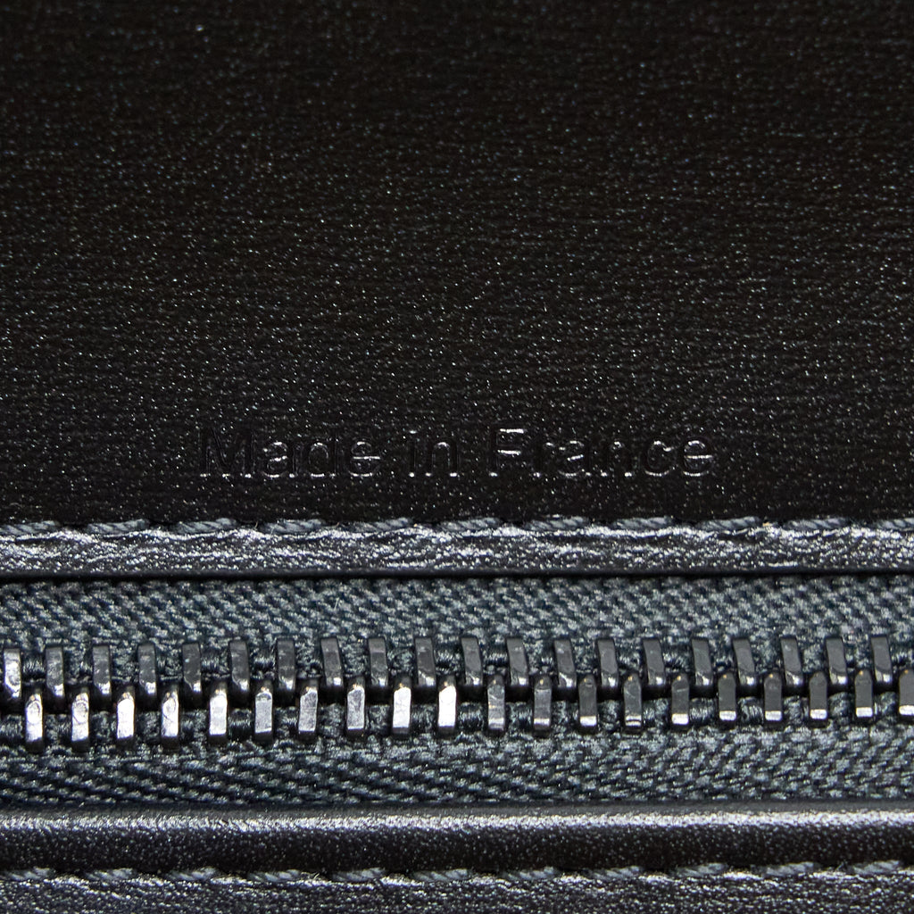 DELVAUX L’HUMOUR BRILLANT CECI N'EST PAS UN DELVAUX BAG BLACK