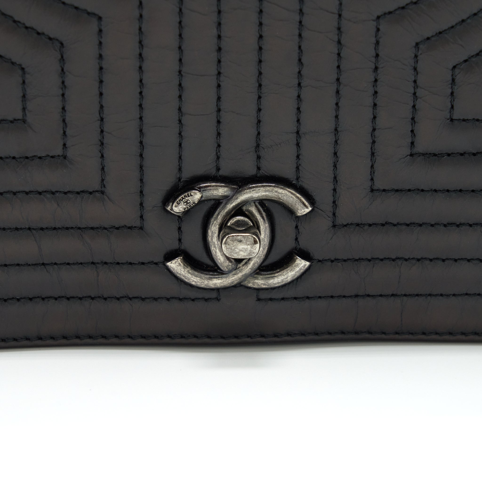 CHANEL SMALL CROSSBODY BAG AGED CALFSKIN RUTHENIUM HARDWARE