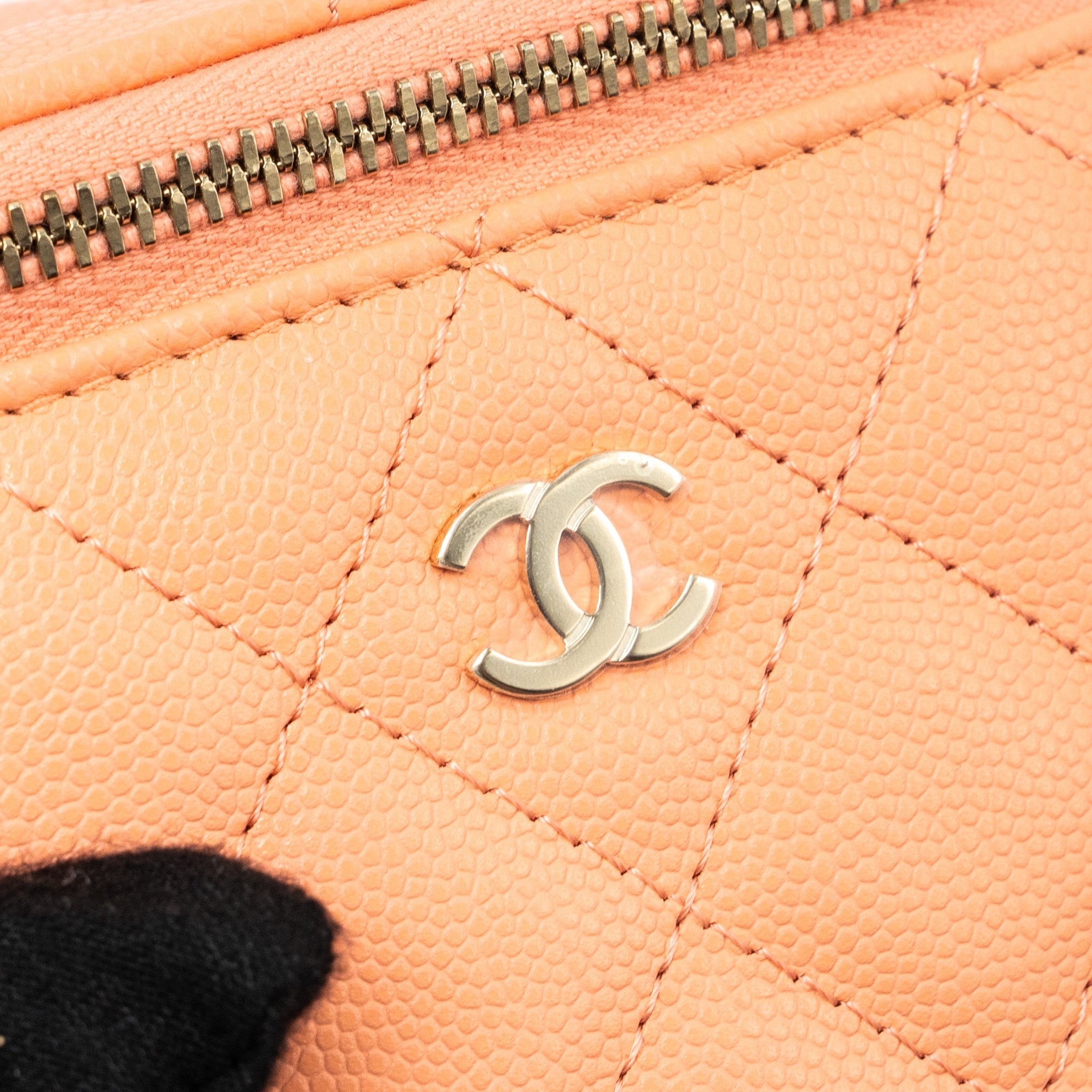 CHANEL MINI VANITY WITH CHAINS CAVIAR CORAL PINK LGHW(MICROCHIP)