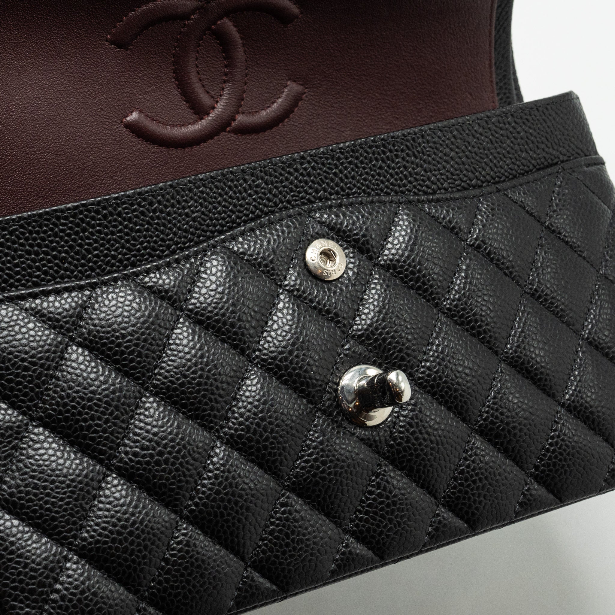 CHANEL SMALL CLASSIC DOUBLE FLAP BAG CAVIAR BLACK SHW (MICROCHIP)